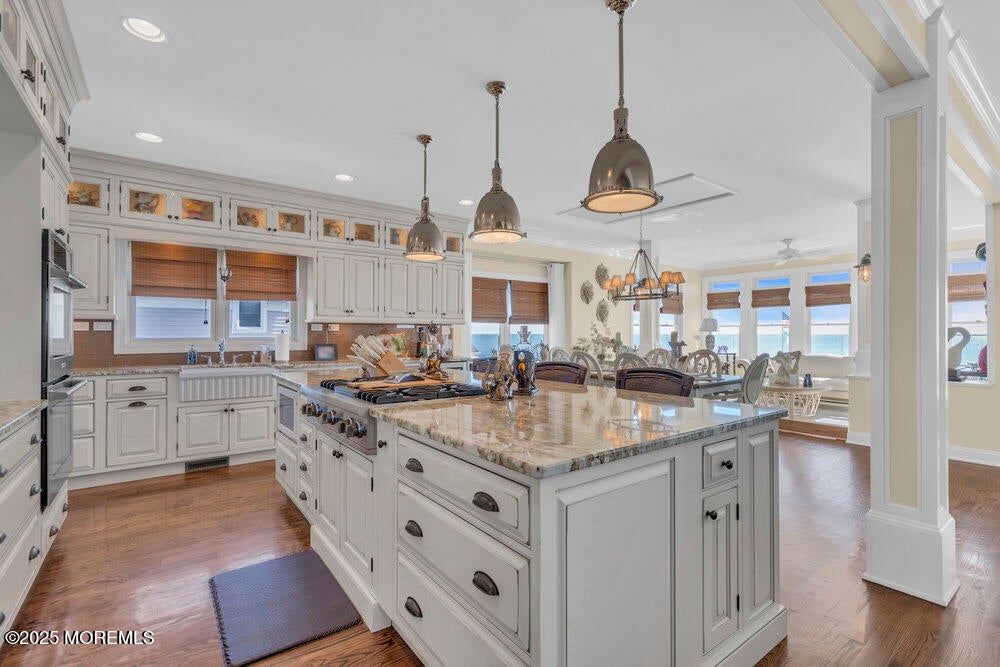 Waretown, New Jersey, 08758, United States, 4 Bedrooms Bedrooms, ,5 BathroomsBathrooms,Residential,Active,1926919