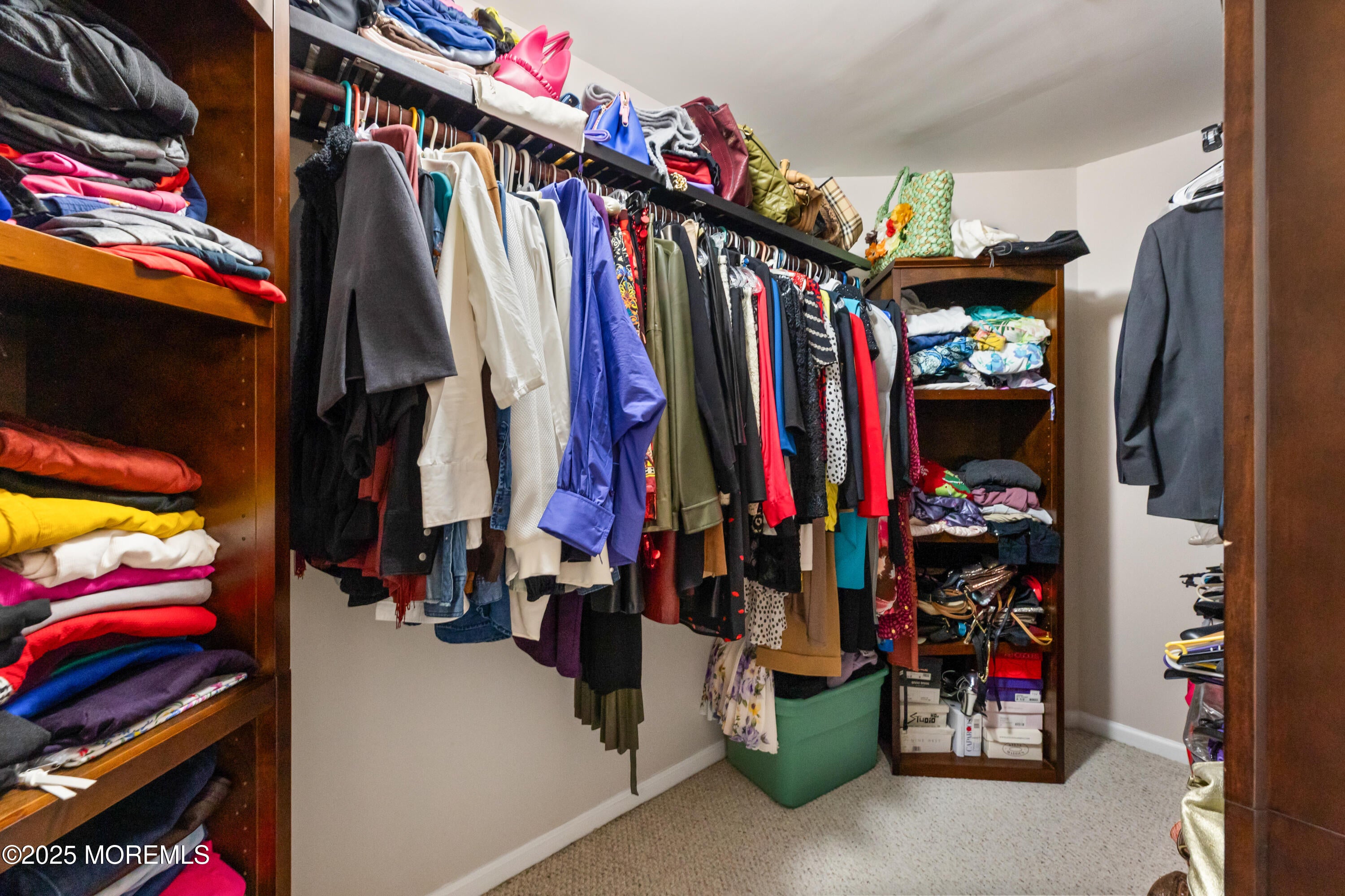 Millstone, New Jersey, 08510, United States, 4 Bedrooms Bedrooms, ,3 BathroomsBathrooms,Residential,Pending,2007227