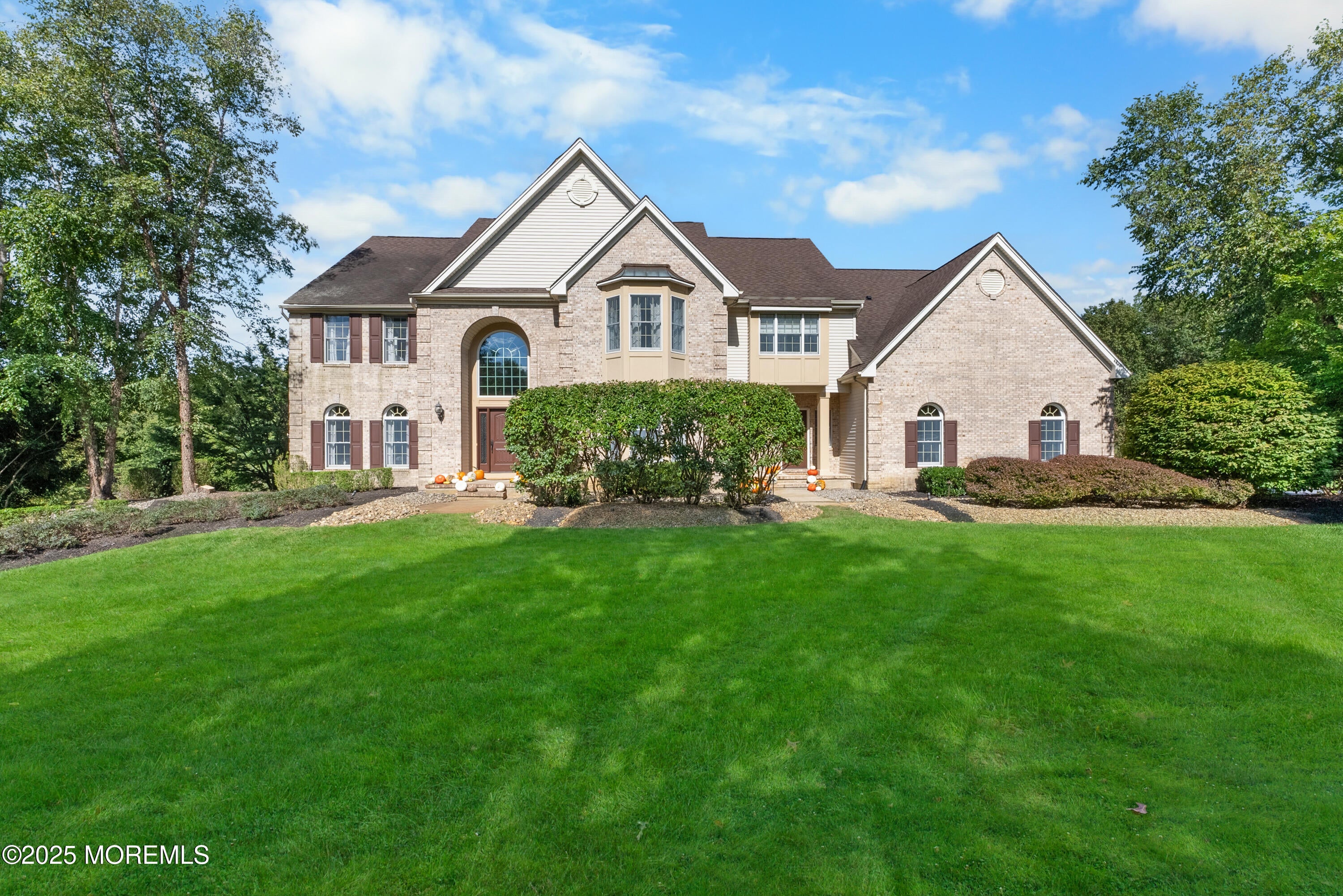 Millstone, New Jersey, 08510, United States, 5 Bedrooms Bedrooms, ,6 BathroomsBathrooms,Residential,Active,1954020