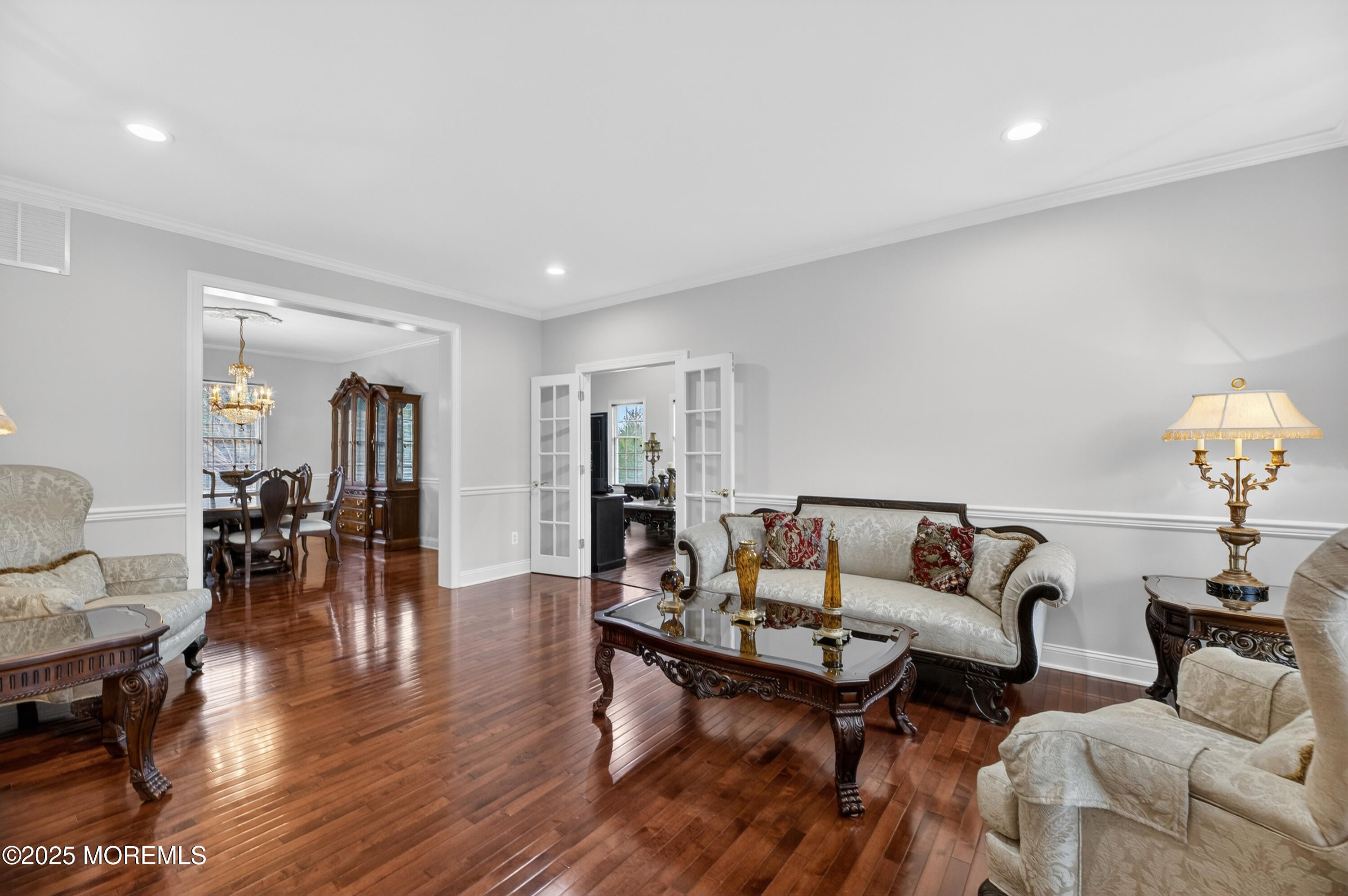 Millstone, New Jersey, 08510, United States, 4 Bedrooms Bedrooms, ,3 BathroomsBathrooms,Residential,Pending,2007227