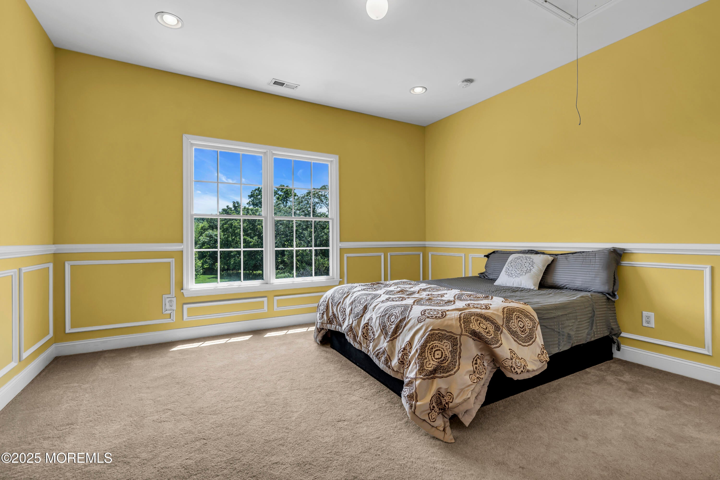 Farmingdale, New Jersey, 07727, United States, 4 Bedrooms Bedrooms, ,5 BathroomsBathrooms,Residential,Active,1868149