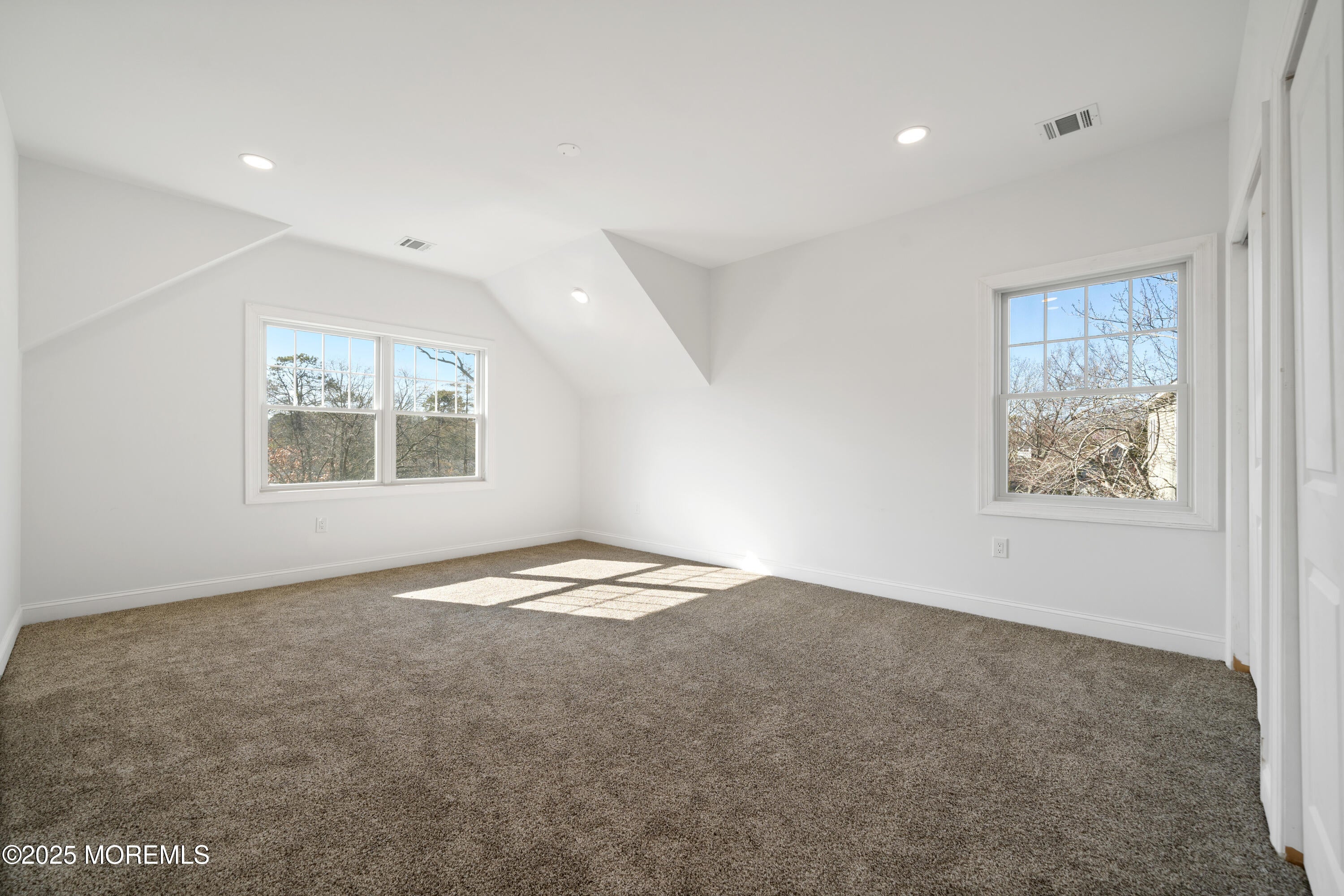 Waretown, New Jersey, 08758, United States, 4 Bedrooms Bedrooms, ,3 BathroomsBathrooms,Residential,Active,1903205