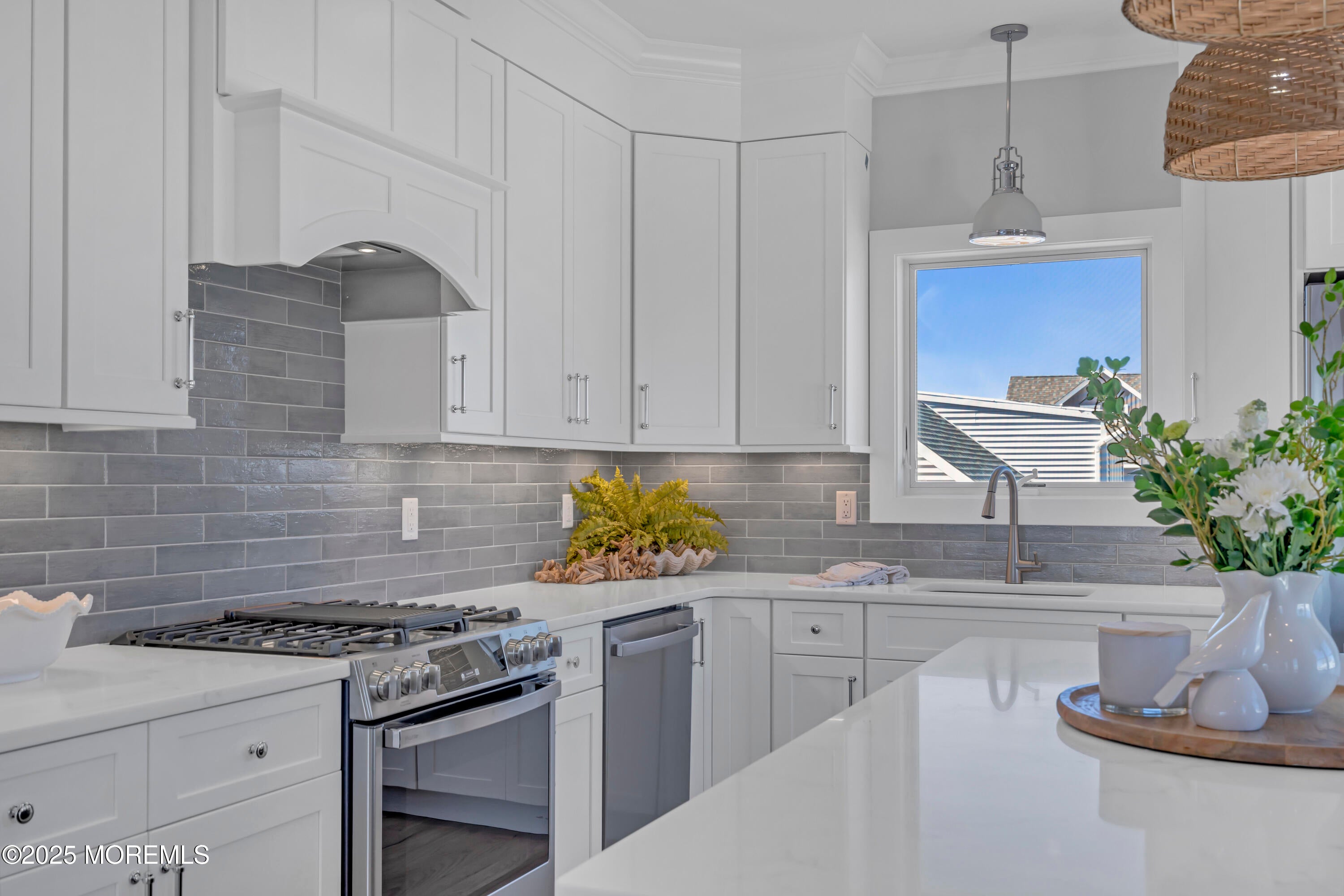 Ortley Beach, New Jersey, 08751, United States, 4 Bedrooms Bedrooms, ,4 BathroomsBathrooms,Residential,Pending,1969668