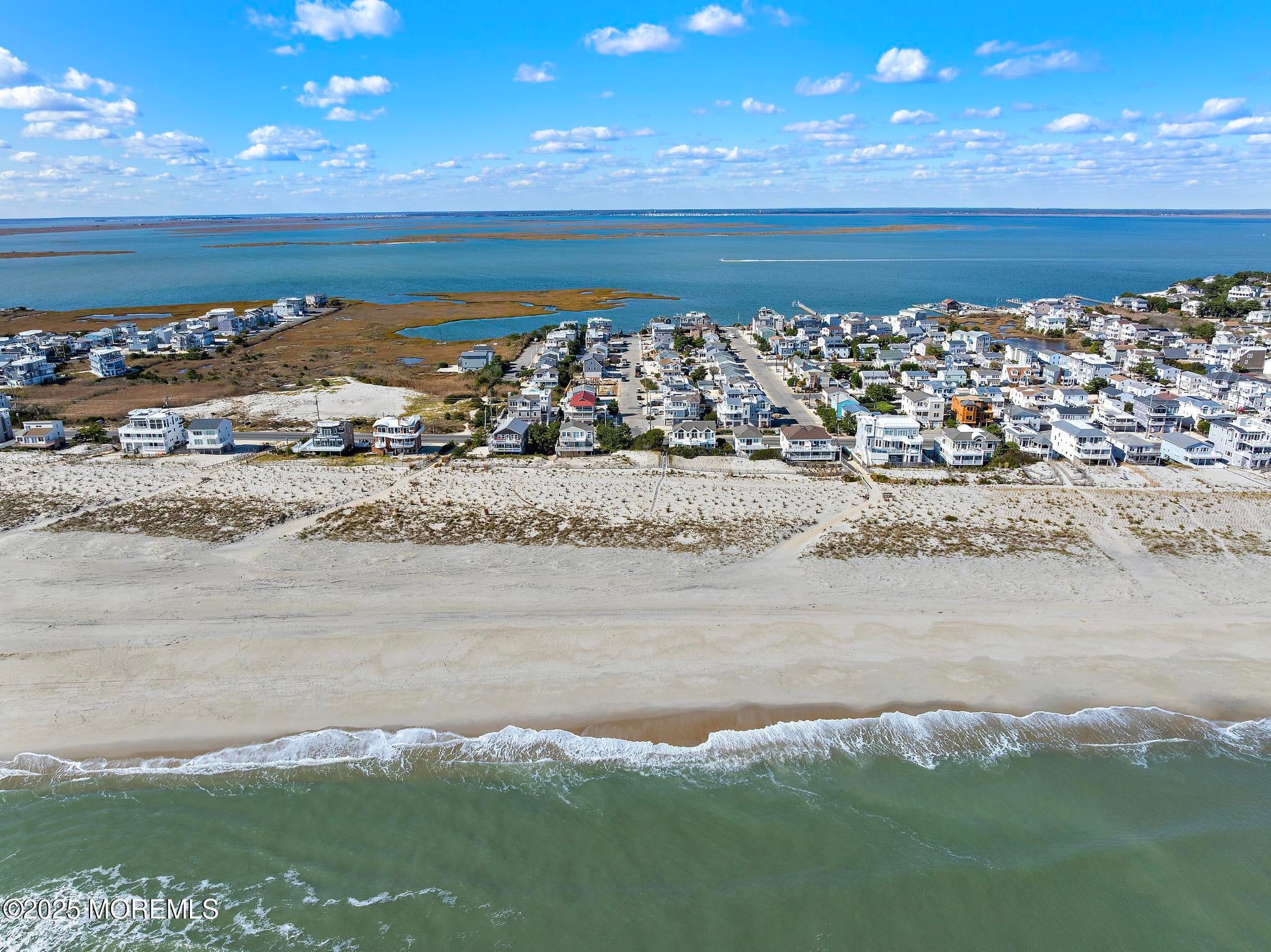 Long Beach Twp, New Jersey, 08008, United States, 6 Bedrooms Bedrooms, ,6 BathroomsBathrooms,Residential,Active,1927681