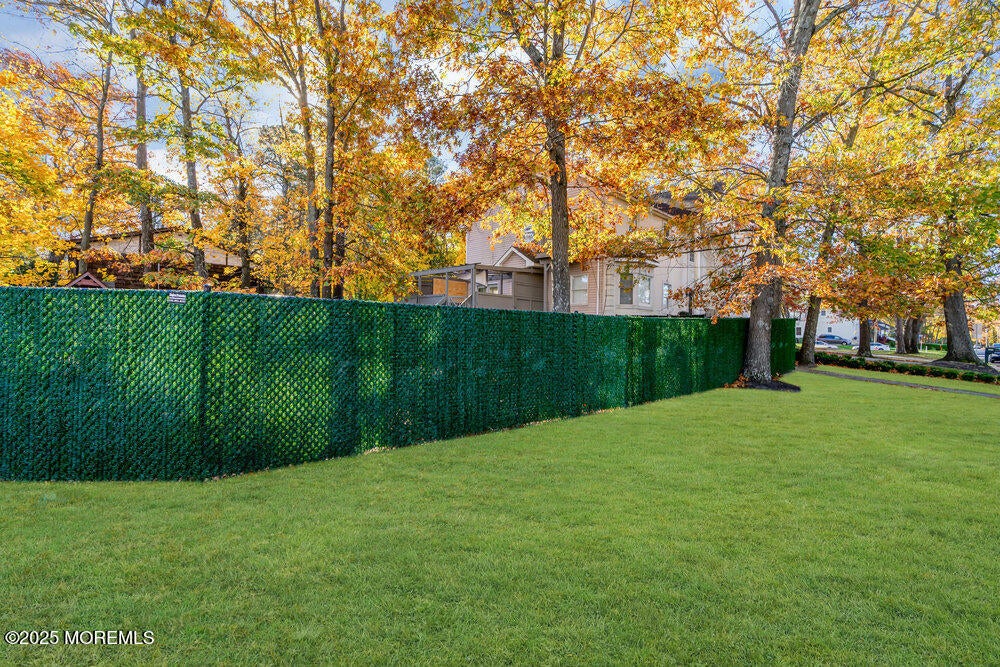 Lakewood, New Jersey, 08701, United States, 7 Bedrooms Bedrooms, ,3 BathroomsBathrooms,Residential,Active,1988790