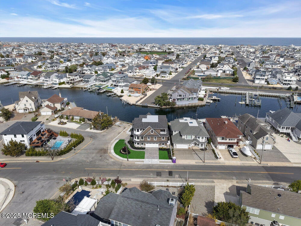 Lavallette, New Jersey, 08735, United States, 6 Bedrooms Bedrooms, ,6 BathroomsBathrooms,Residential,Active,1988716