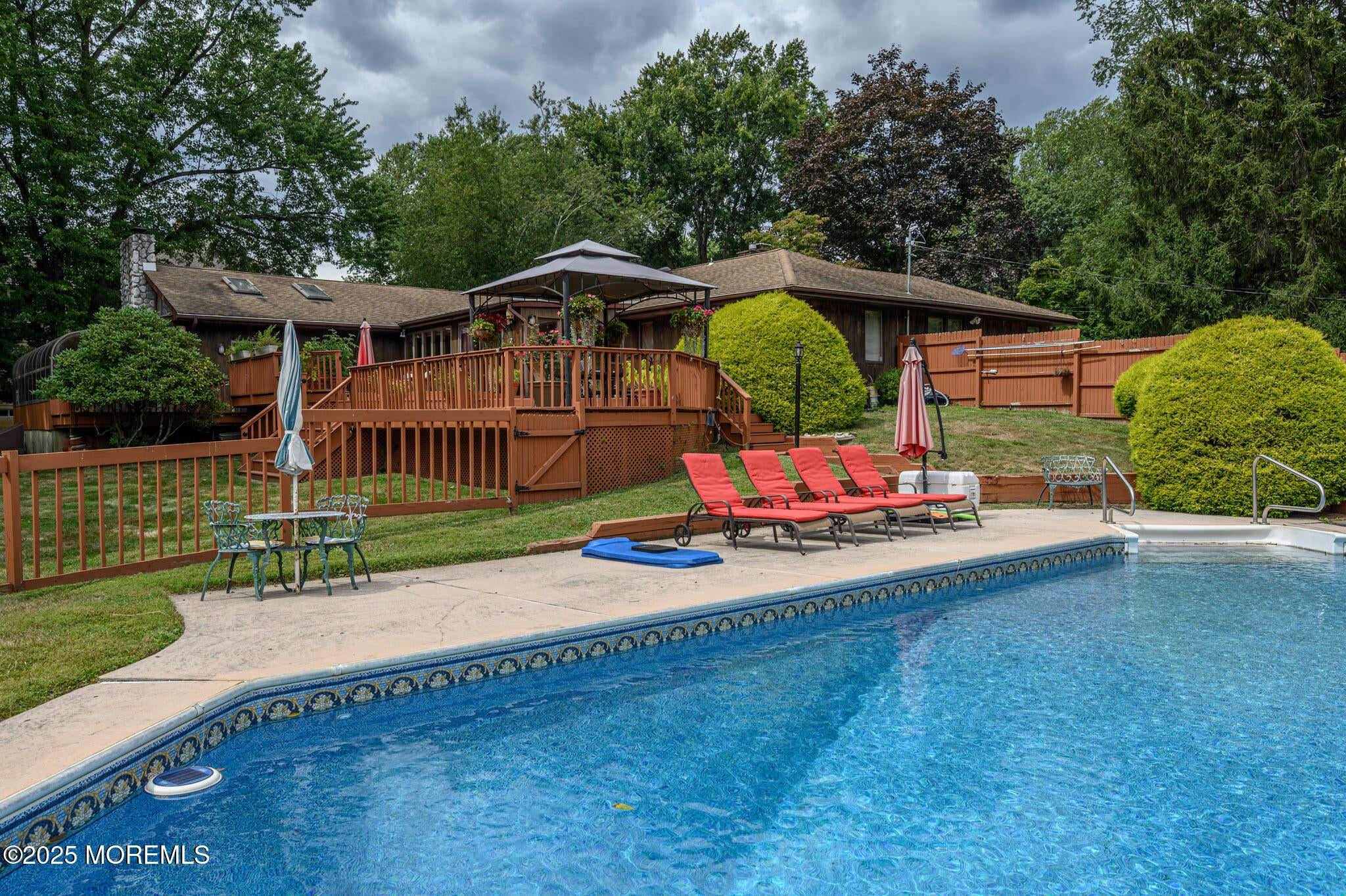 Holmdel, New Jersey, 07733, United States, 4 Bedrooms Bedrooms, ,3 BathroomsBathrooms,Residential,Active,1962185