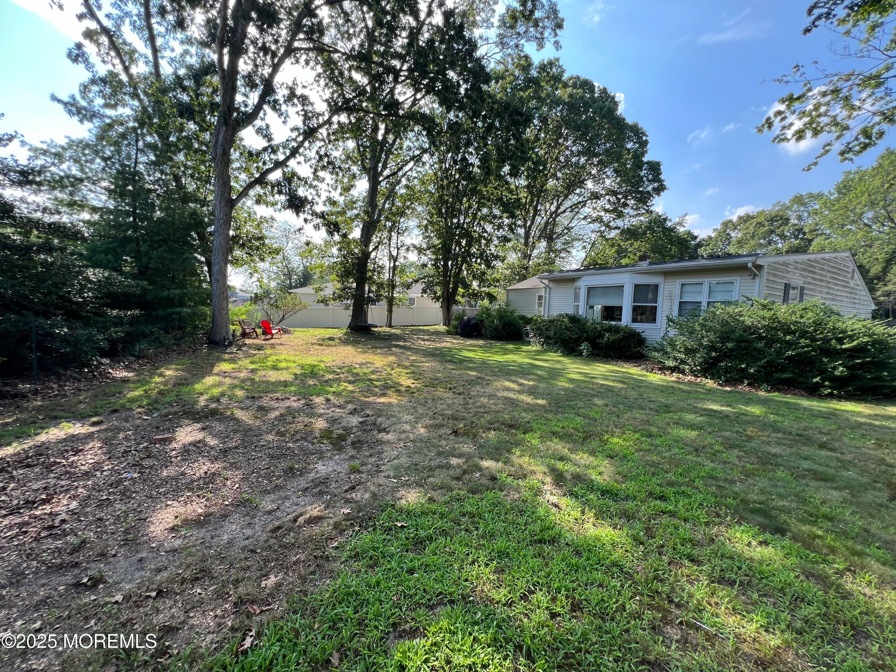 Oakhurst, New Jersey, 07755, United States, 4 Bedrooms Bedrooms, ,2 BathroomsBathrooms,Residential,Active,1905065