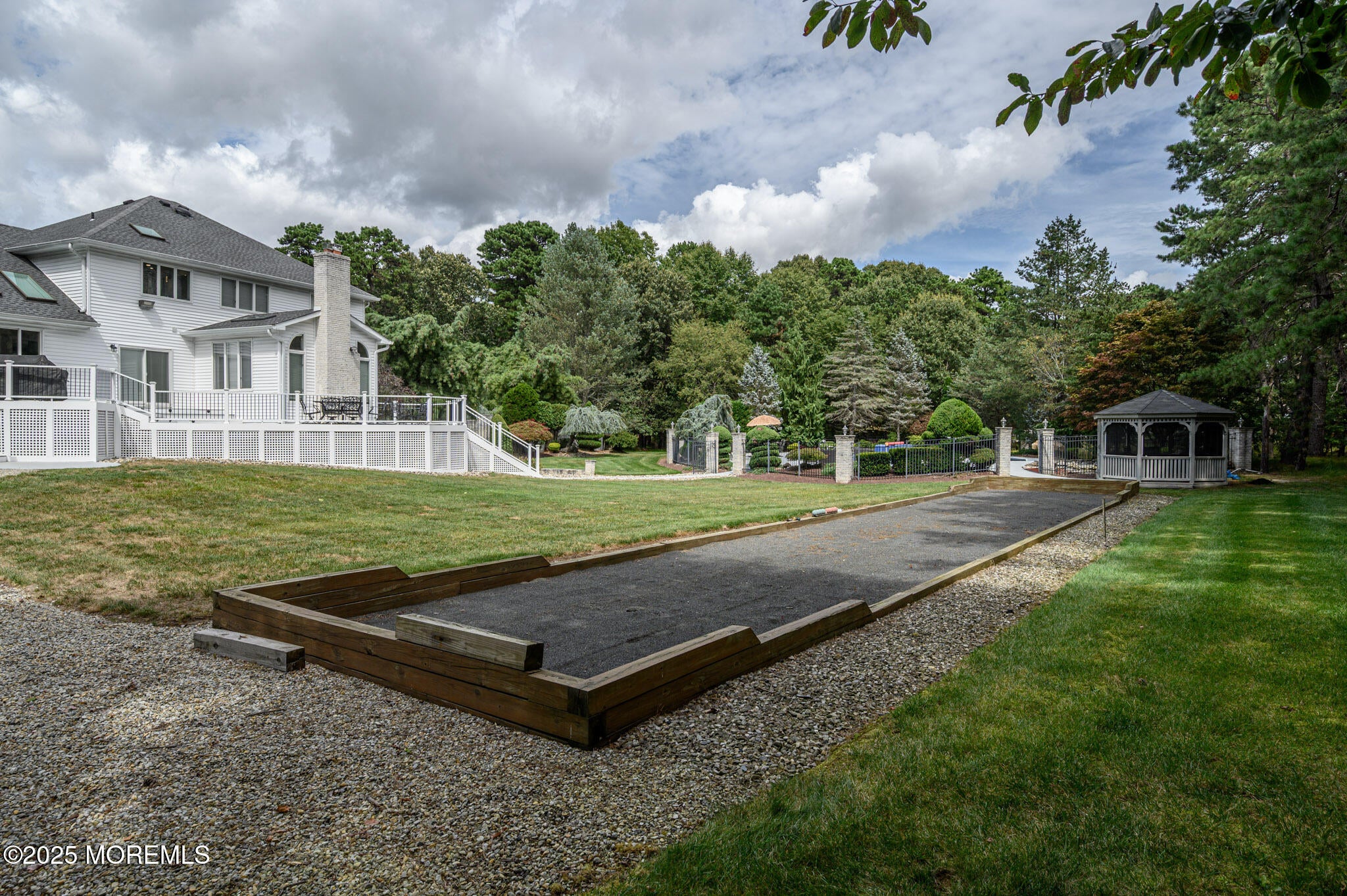 Manalapan, New Jersey, 07726, United States, 6 Bedrooms Bedrooms, ,4 BathroomsBathrooms,Residential,Active,1929411