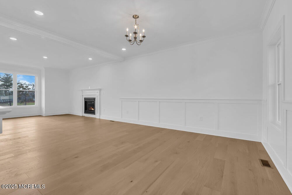 Toms River, New Jersey, 08755, United States, 5 Bedrooms Bedrooms, ,5 BathroomsBathrooms,Residential,Active,1997624