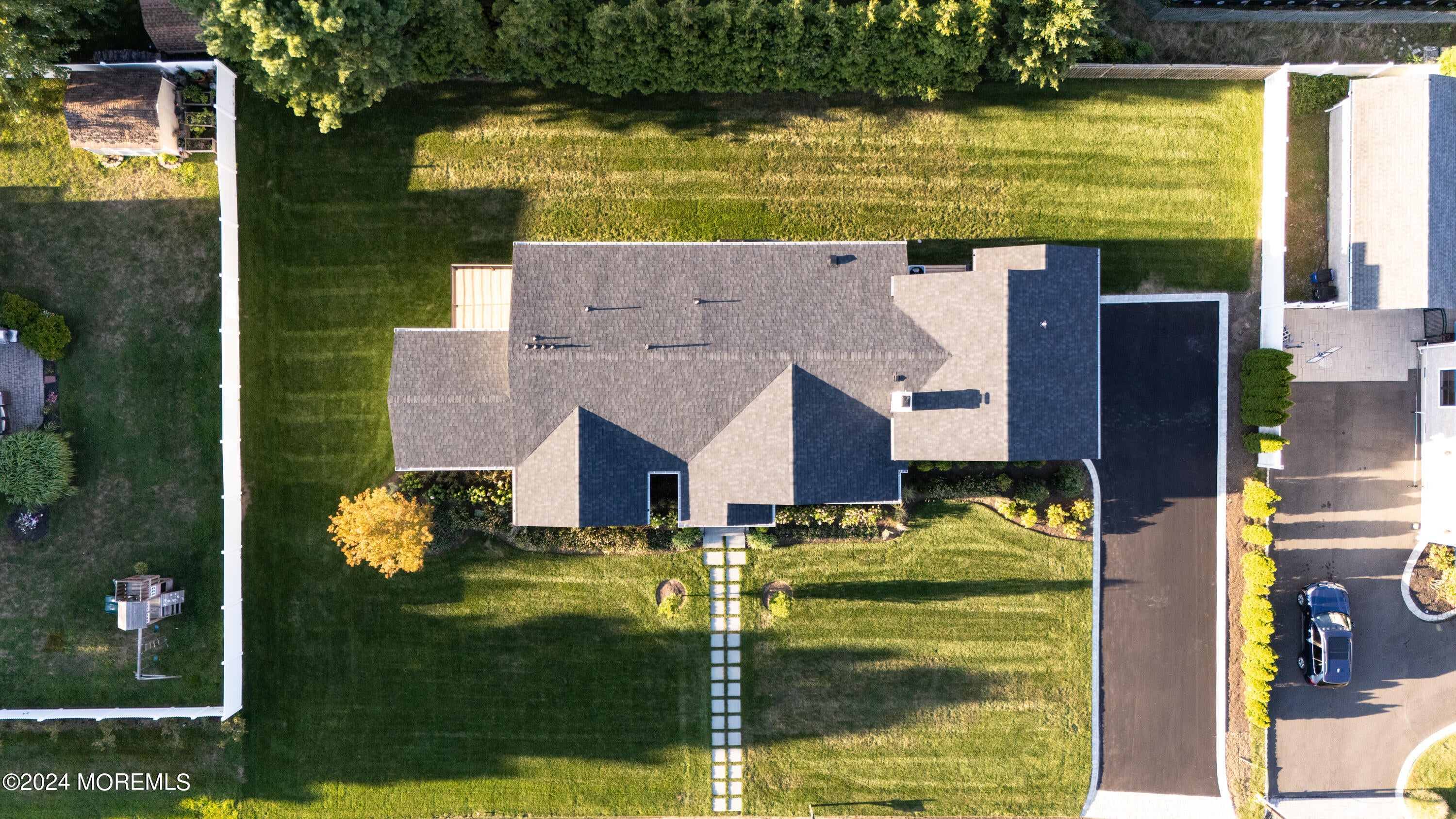 Oceanport, New Jersey, 07757, United States, 5 Bedrooms Bedrooms, ,5 BathroomsBathrooms,Residential,Active,1953251
