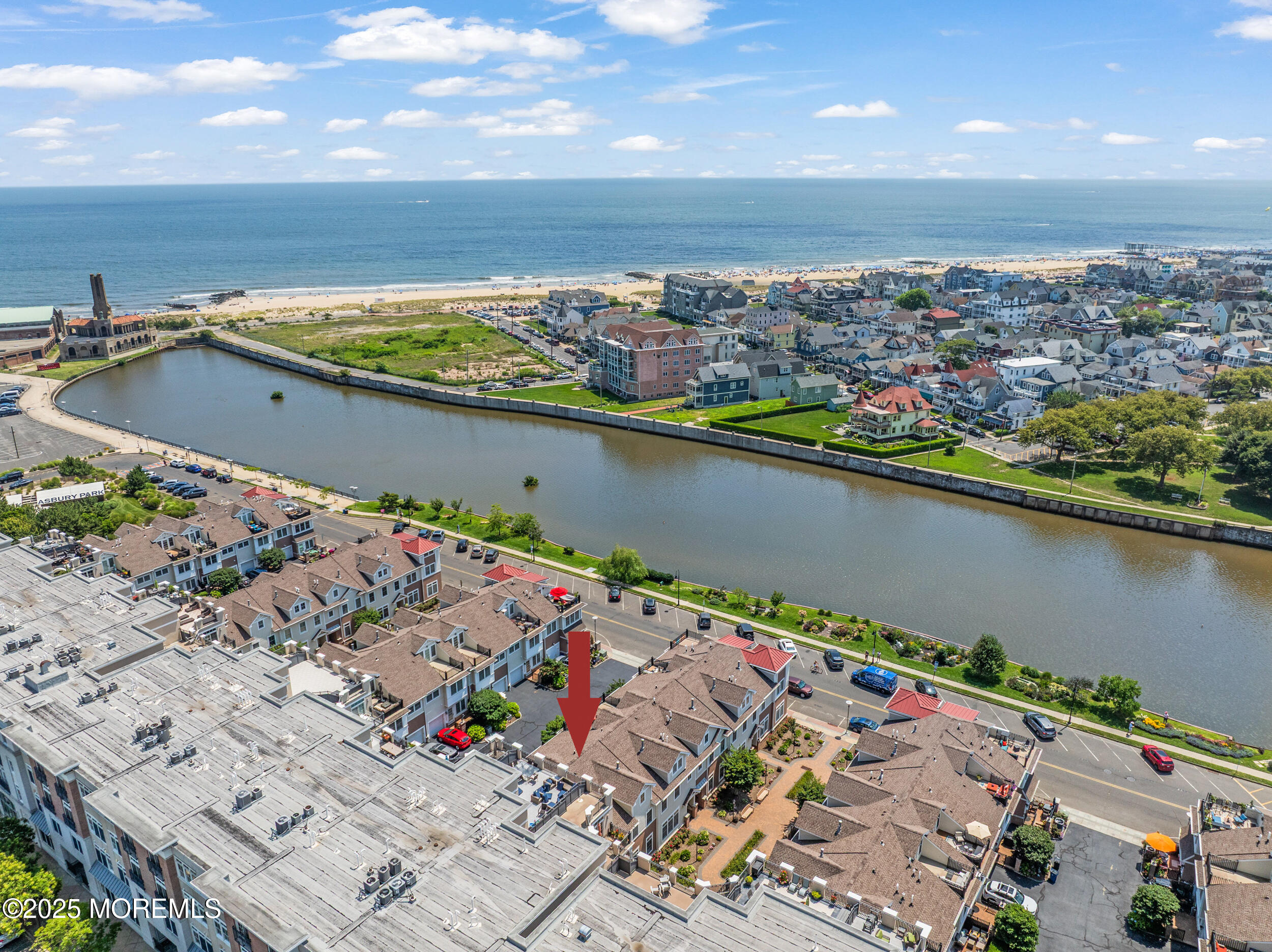 Asbury Park, New Jersey, 07712, United States, 3 Bedrooms Bedrooms, ,4 BathroomsBathrooms,Residential,Active,1909902