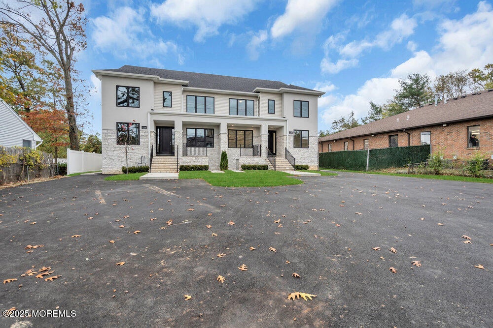 Lakewood, New Jersey, 08701, United States, 5 Bedrooms Bedrooms, ,4 BathroomsBathrooms,Residential,Active,1973338