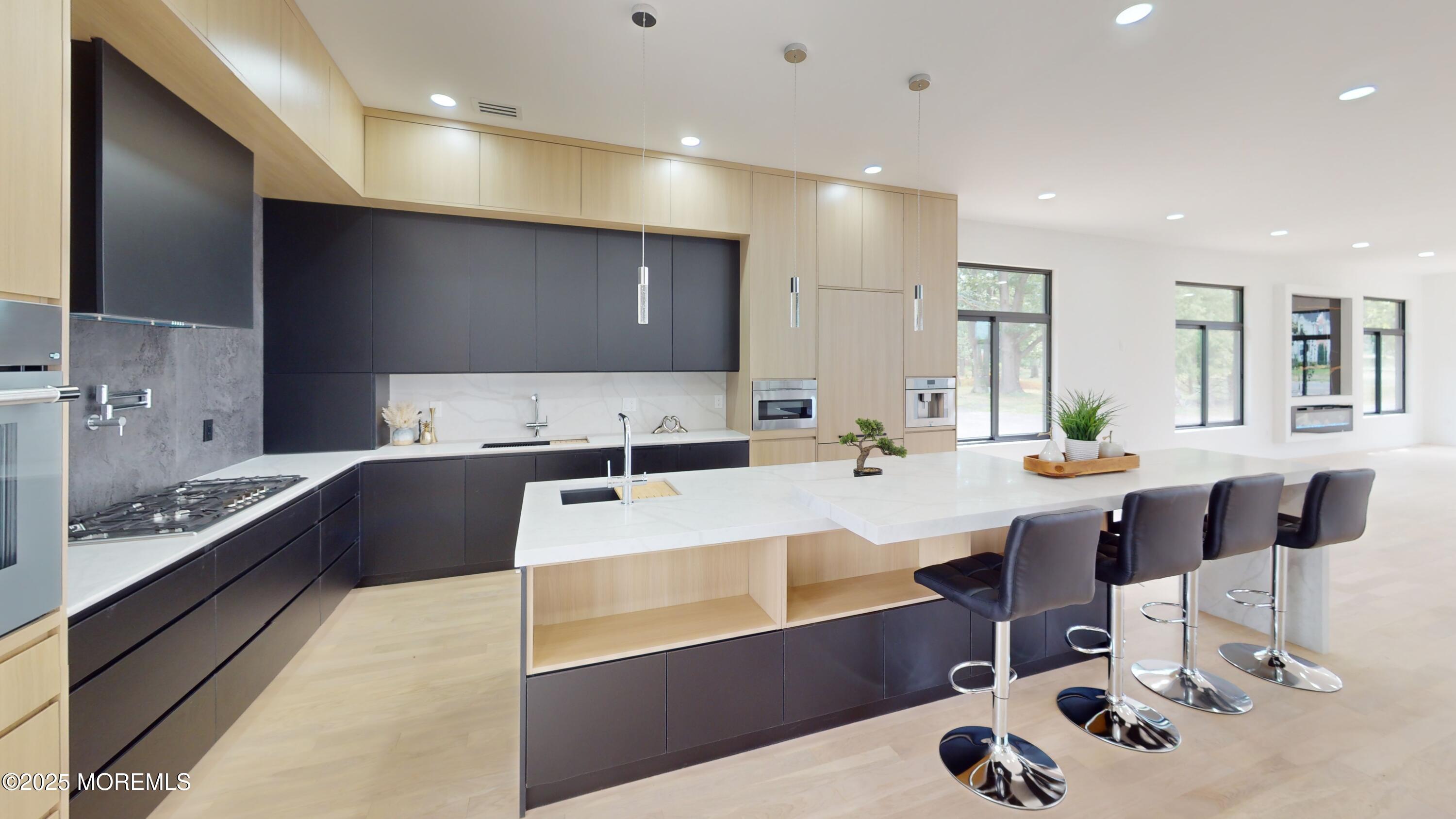 Marlboro, New Jersey, 07746, United States, 5 Bedrooms Bedrooms, ,5 BathroomsBathrooms,Residential,Active,2001371