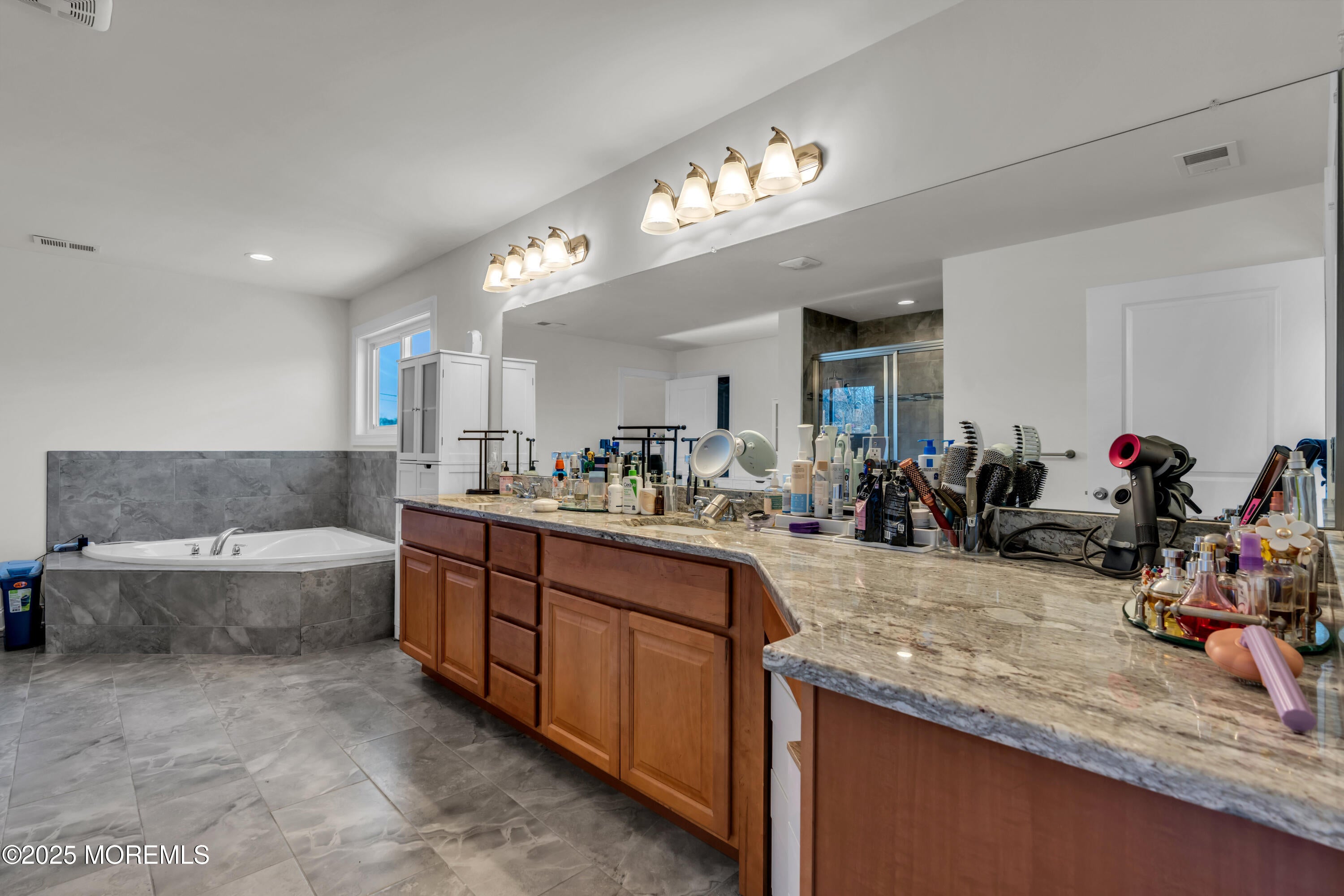 Millstone, New Jersey, 08510, United States, 4 Bedrooms Bedrooms, ,4 BathroomsBathrooms,Residential,Active,2007346