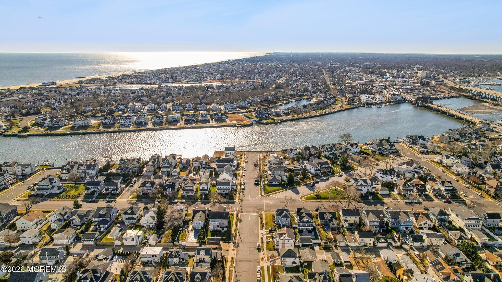 Avon-By-The-Sea, New Jersey, 07717, United States, 3 Bedrooms Bedrooms, ,2 BathroomsBathrooms,Residential,Active,2012680