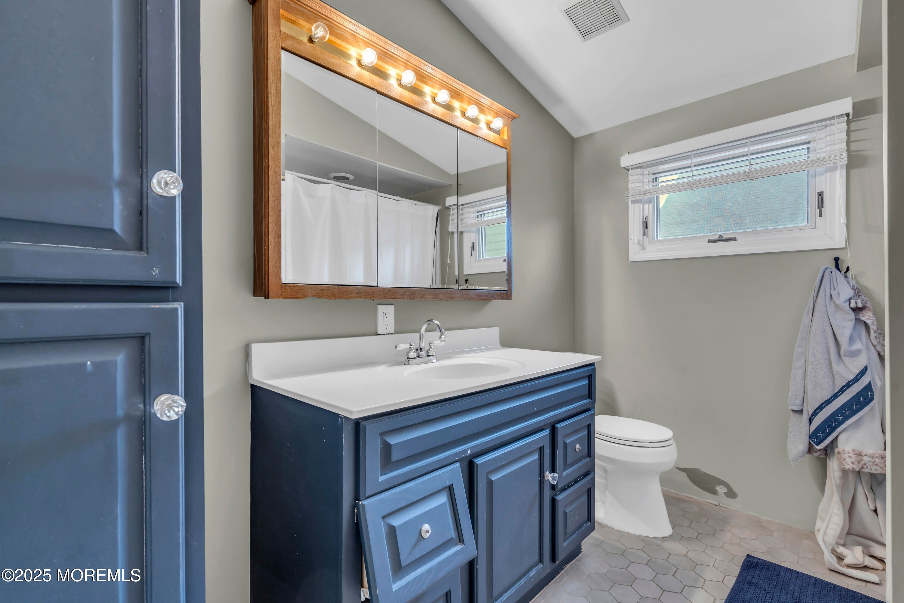 Brick, New Jersey, 08723, United States, 4 Bedrooms Bedrooms, ,3 BathroomsBathrooms,Residential,Active,1953711