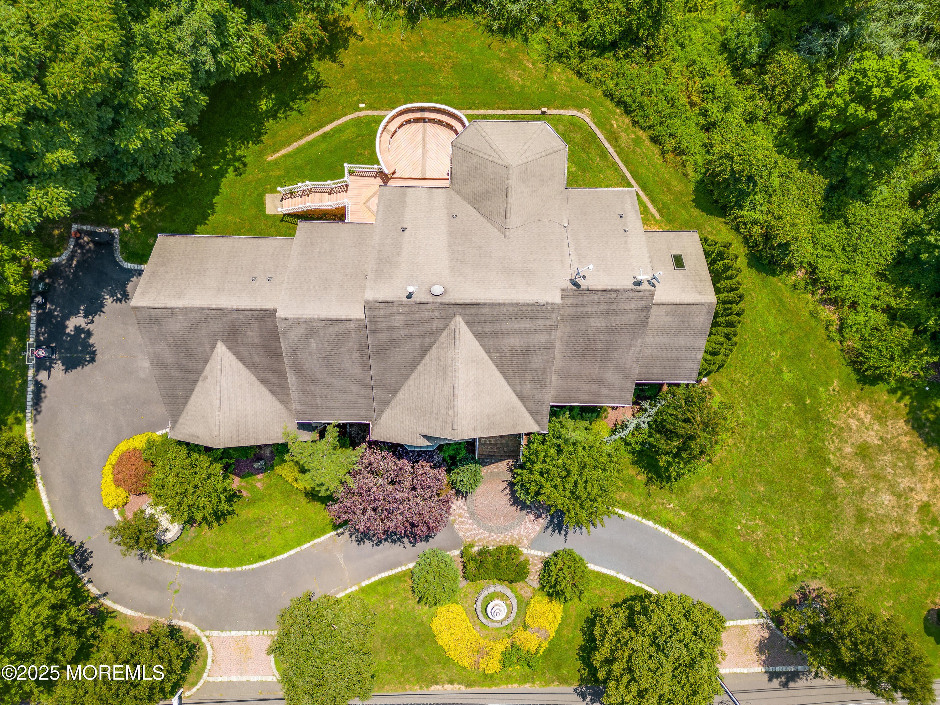 Marlboro, New Jersey, 07746, United States, 5 Bedrooms Bedrooms, ,5 BathroomsBathrooms,Residential,Active,1985596