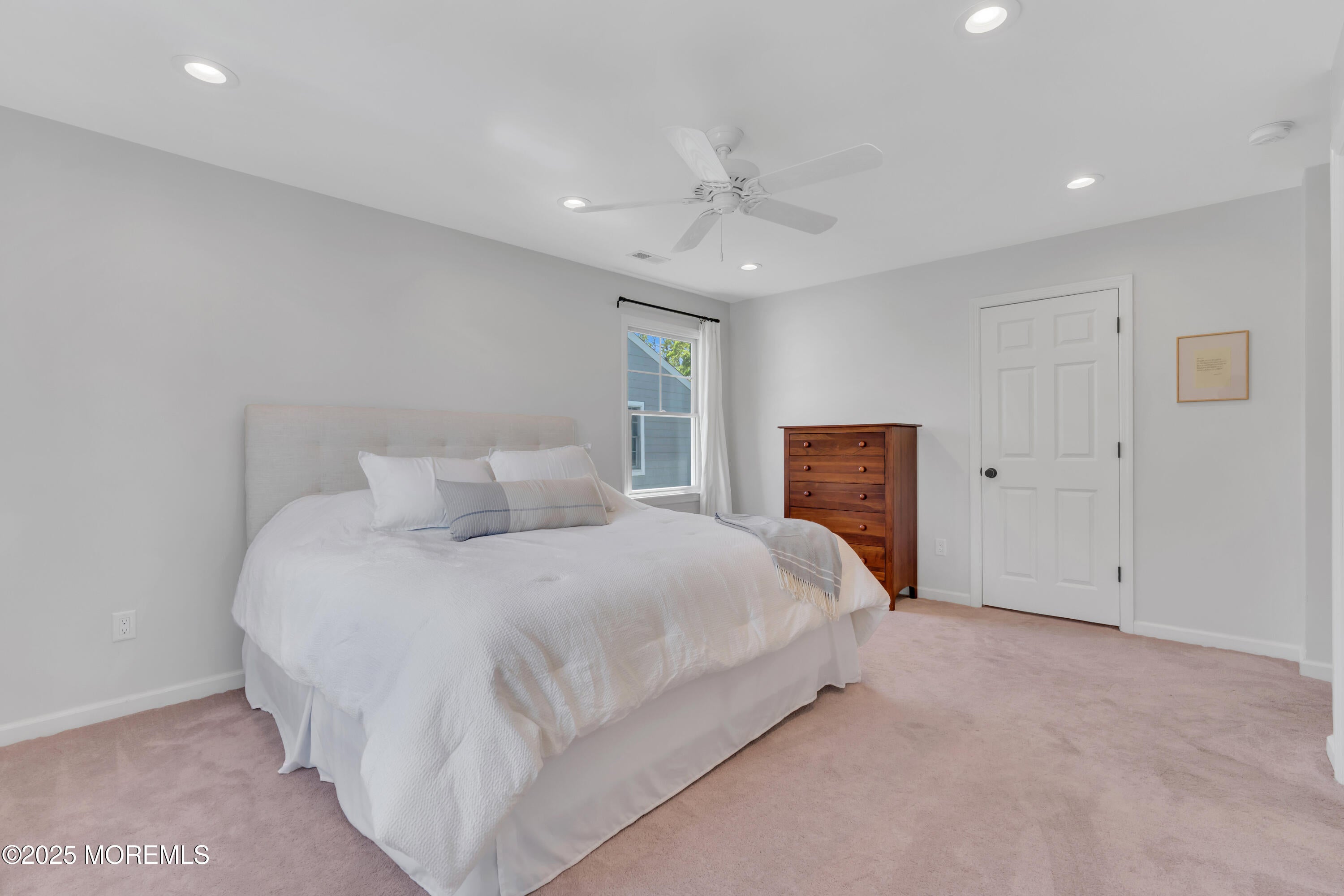 Point Pleasant Beach, New Jersey, 08742, United States, 4 Bedrooms Bedrooms, ,3 BathroomsBathrooms,Residential,Active,2008914