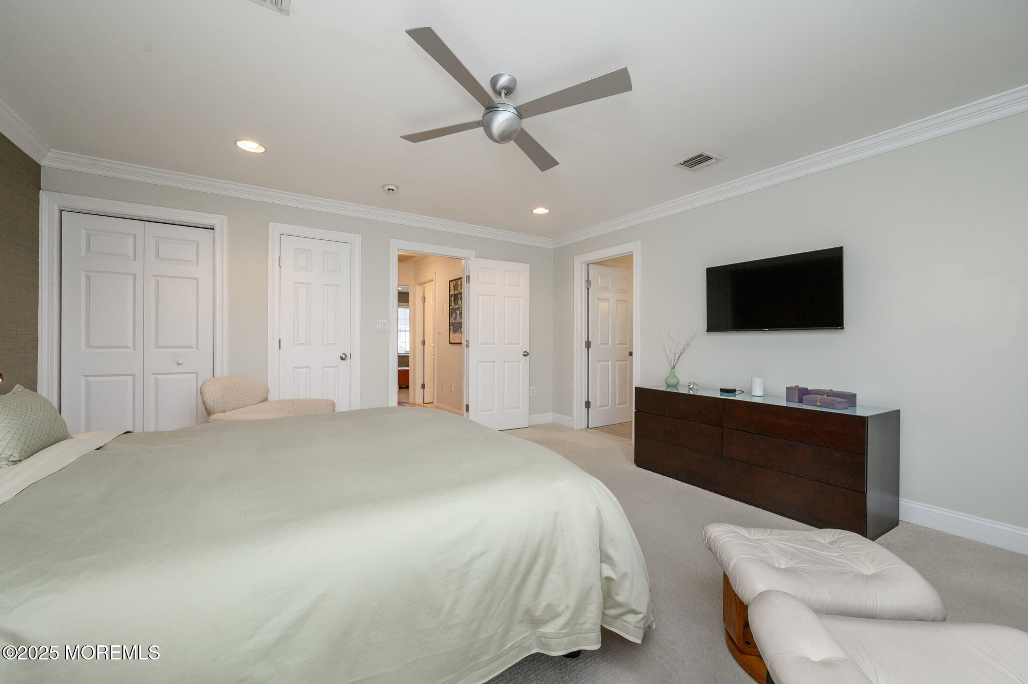 Long Branch, New Jersey, 07740, United States, 3 Bedrooms Bedrooms, ,3 BathroomsBathrooms,Residential,Active,1992292