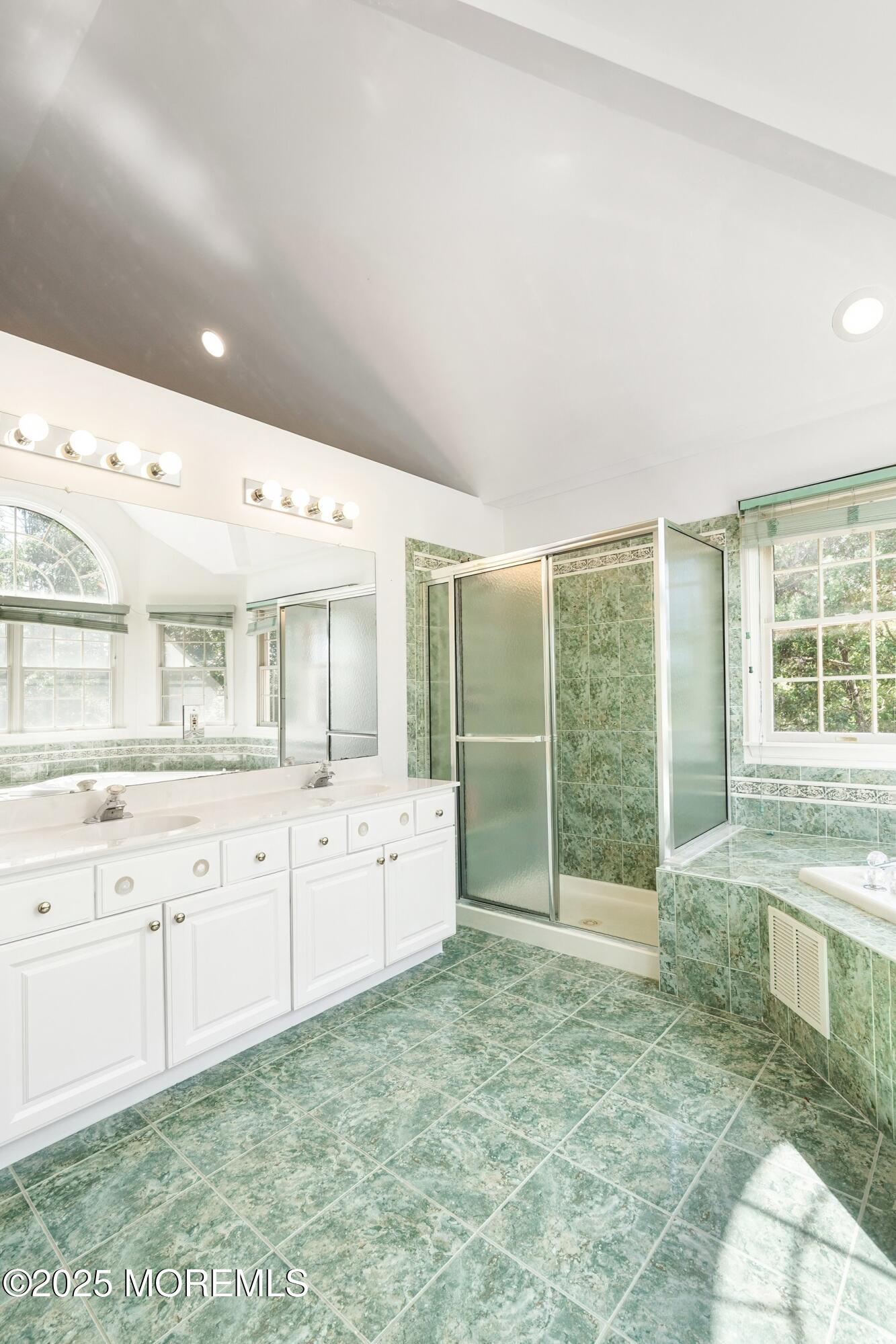 Manasquan, New Jersey, 08736, United States, 6 Bedrooms Bedrooms, ,5 BathroomsBathrooms,Residential,Active,1936615