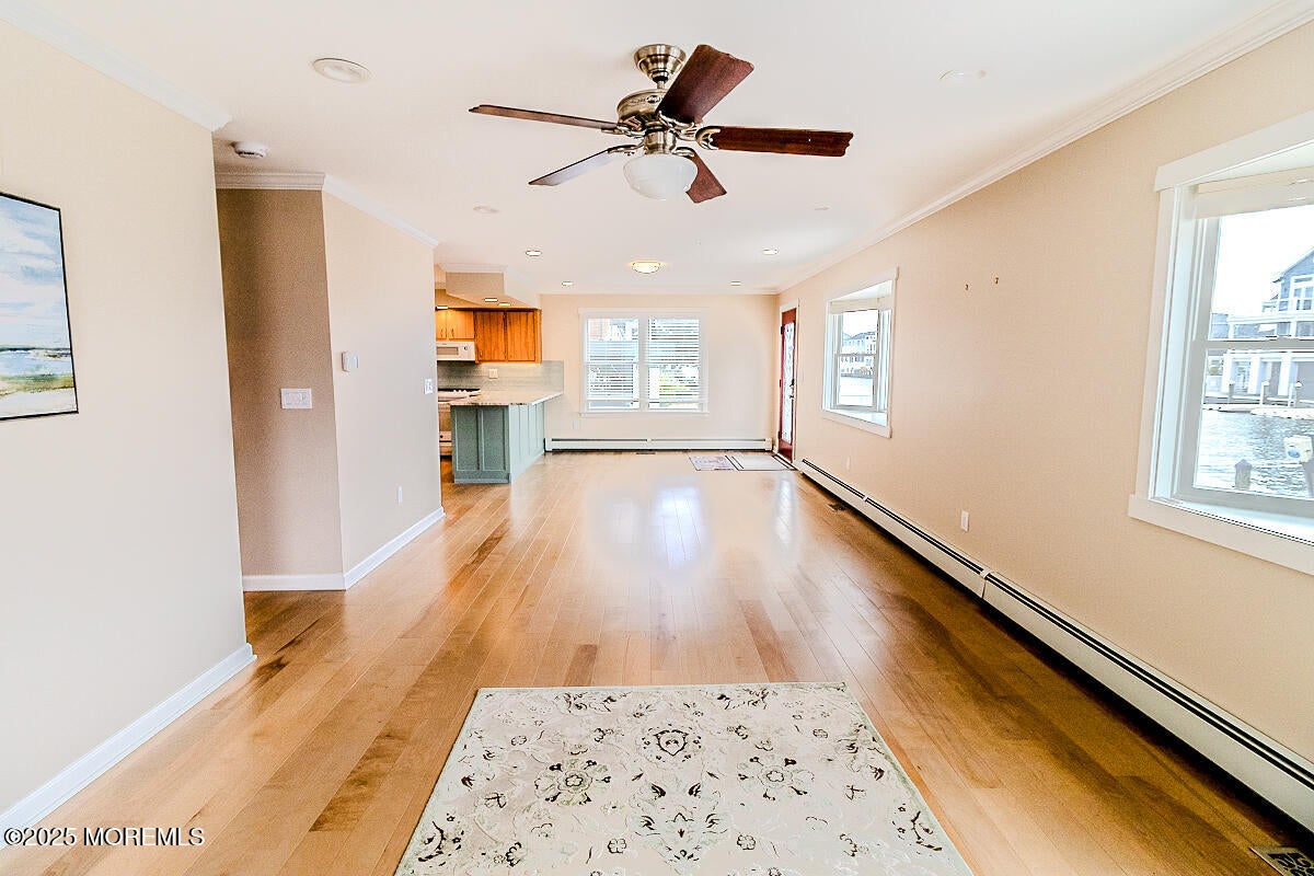 Seaside Heights, New Jersey, 08751, United States, 5 Bedrooms Bedrooms, ,3 BathroomsBathrooms,Residential,Active,1968429