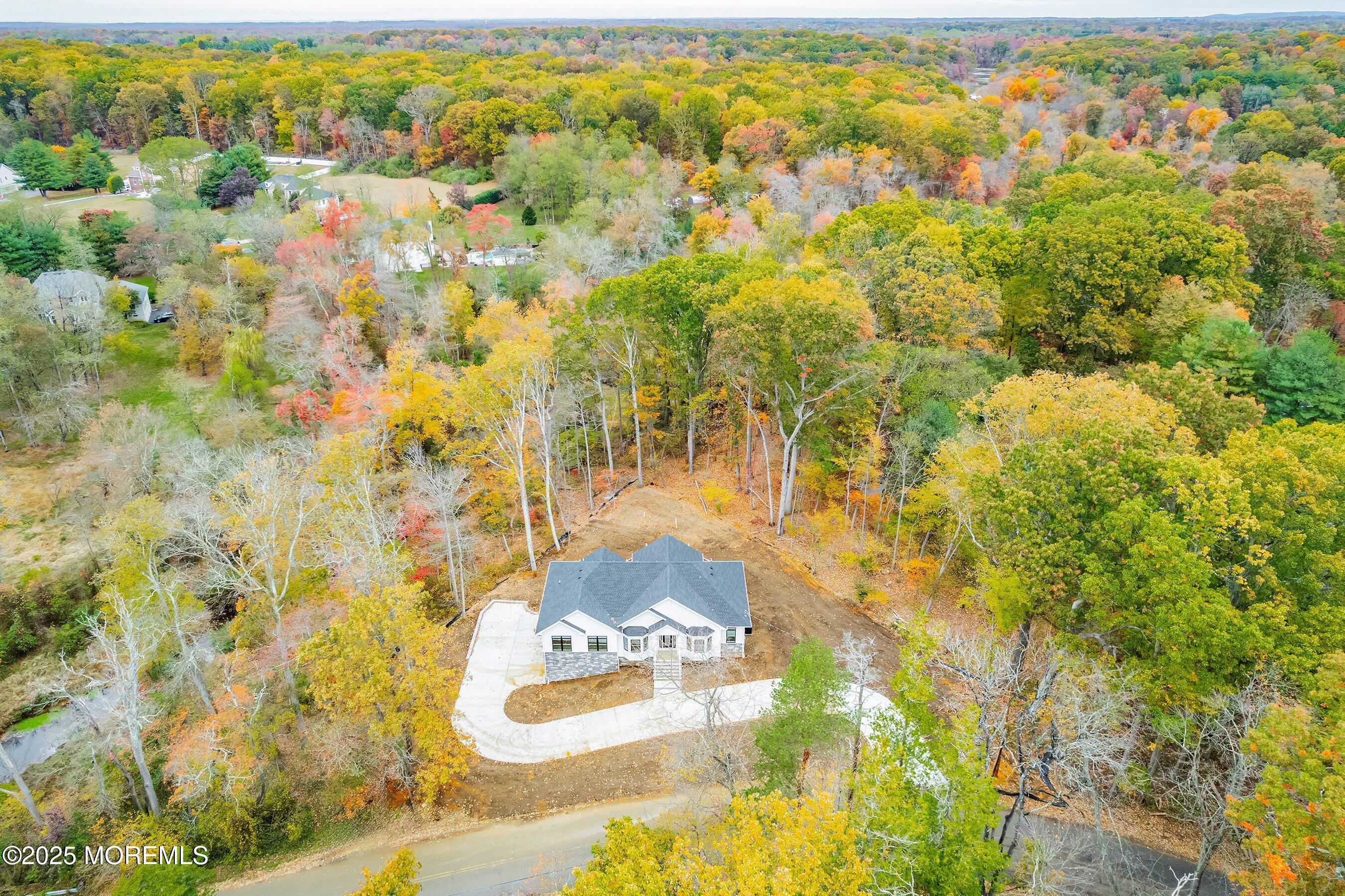 Manalapan, New Jersey, 07726, United States, 3 Bedrooms Bedrooms, ,2 BathroomsBathrooms,Residential,Active,1973334