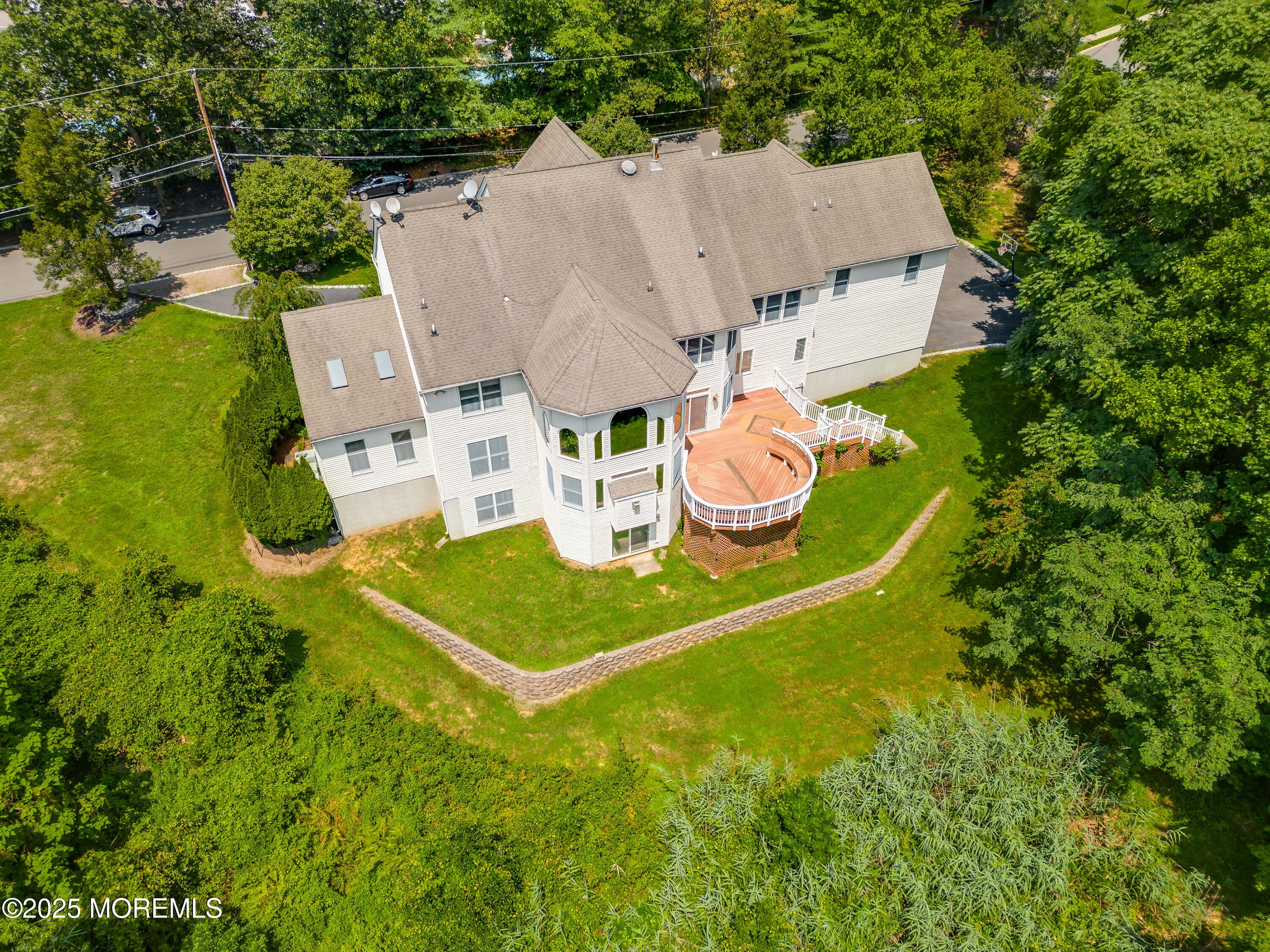 Marlboro, New Jersey, 07746, United States, 5 Bedrooms Bedrooms, ,5 BathroomsBathrooms,Residential,Active,1985596