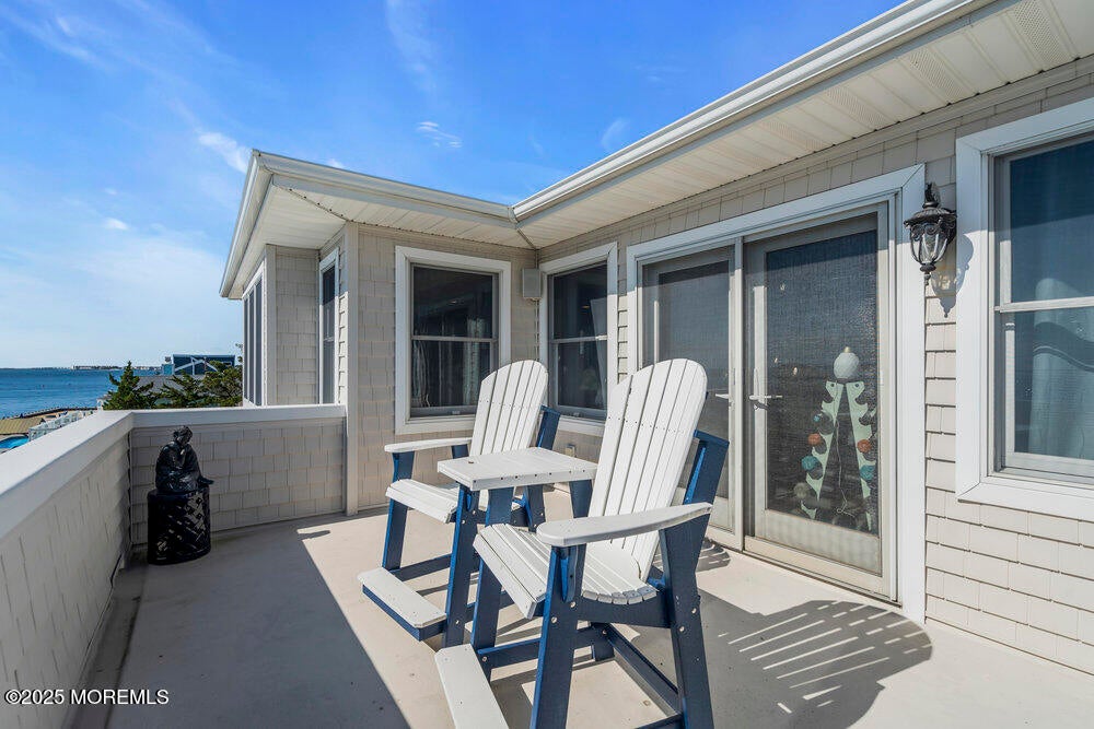 Waretown, New Jersey, 08758, United States, 4 Bedrooms Bedrooms, ,5 BathroomsBathrooms,Residential,Active,1926919