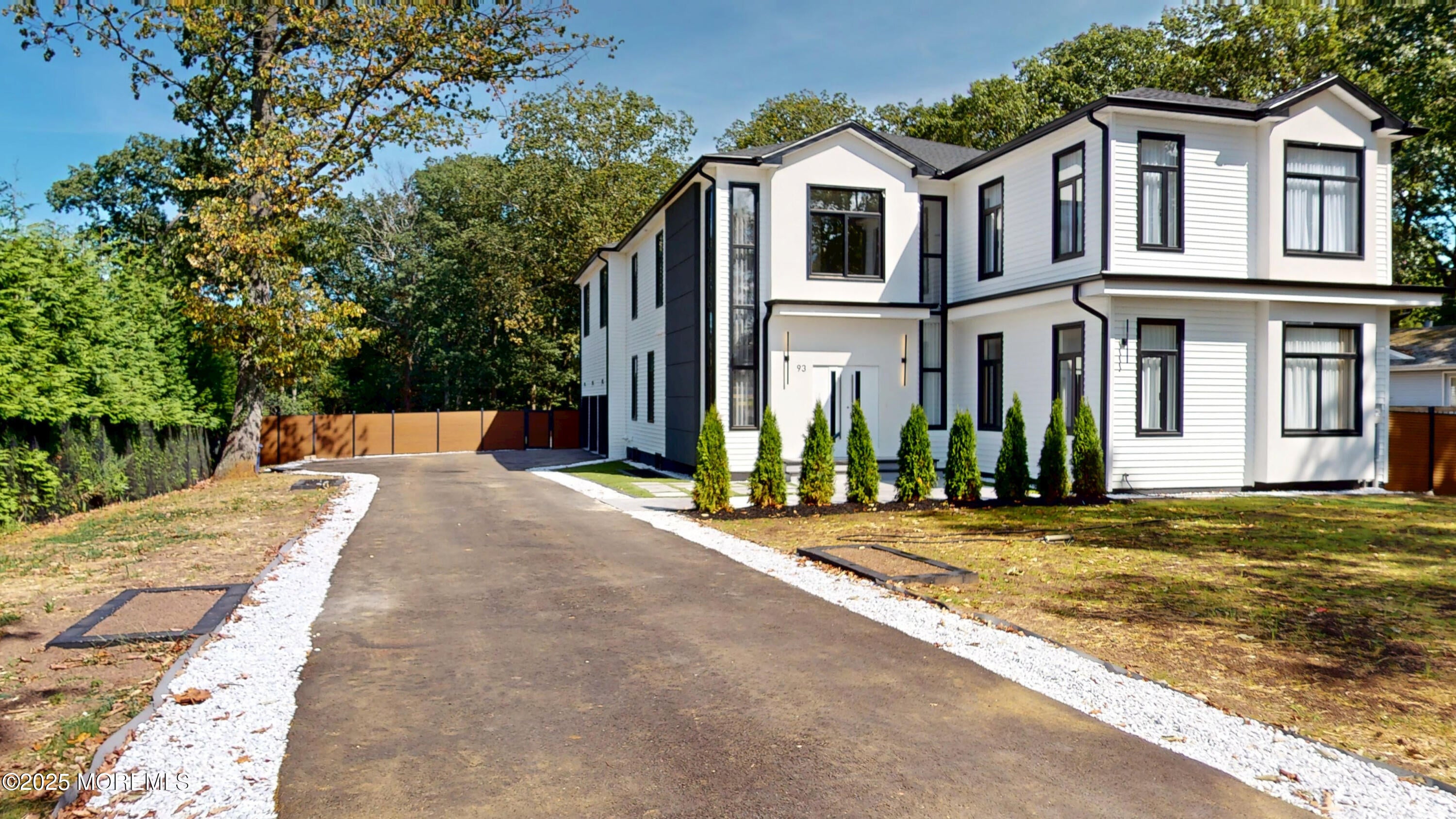 Marlboro, New Jersey, 07746, United States, 5 Bedrooms Bedrooms, ,5 BathroomsBathrooms,Residential,Active,1929654