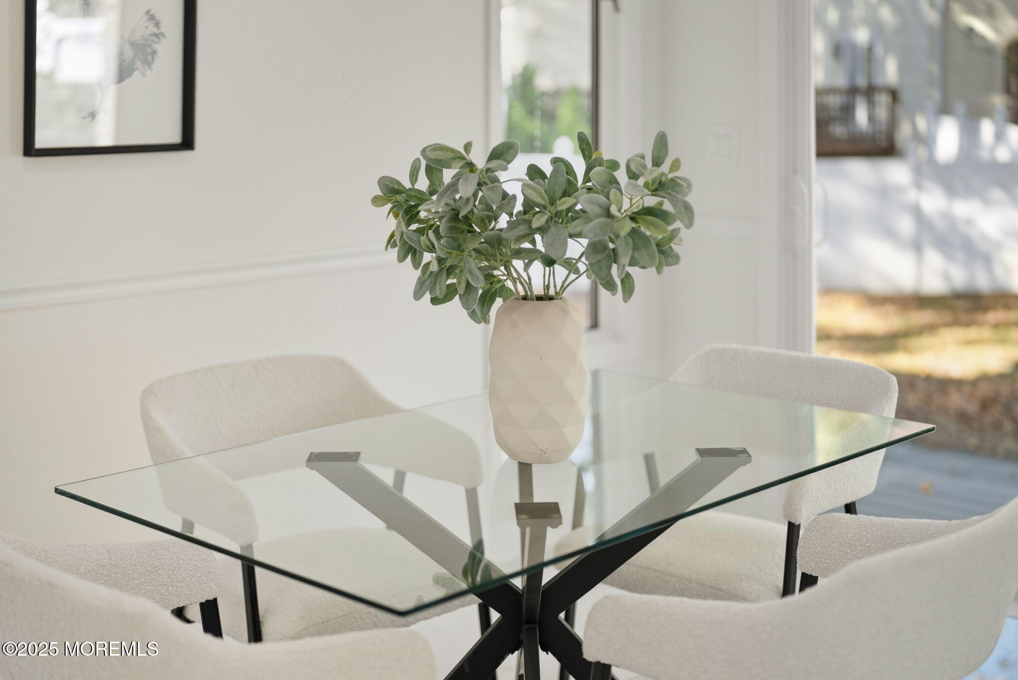 Manalapan, New Jersey, 07726, United States, 5 Bedrooms Bedrooms, ,4 BathroomsBathrooms,Residential,Active,1969663