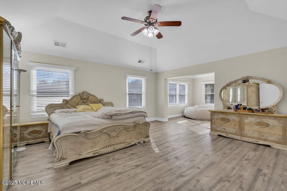 Toms River, New Jersey, 08753, United States, 5 Bedrooms Bedrooms, ,4 BathroomsBathrooms,Residential,Active,1989768