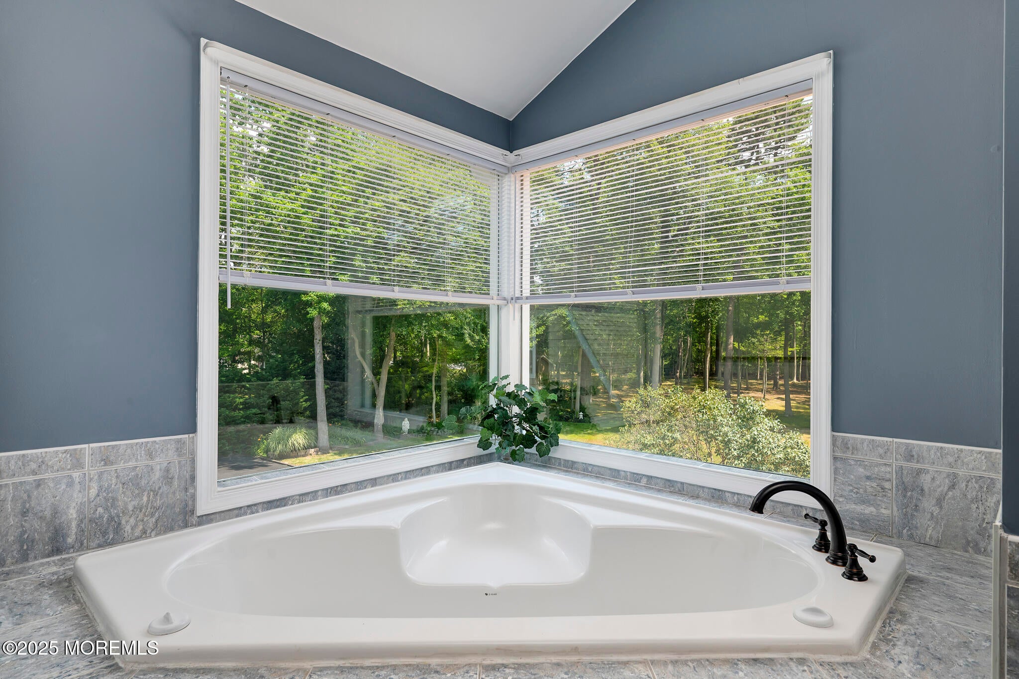 Manahawkin, New Jersey, 08050, United States, 4 Bedrooms Bedrooms, ,4 BathroomsBathrooms,Residential,Active,1879978