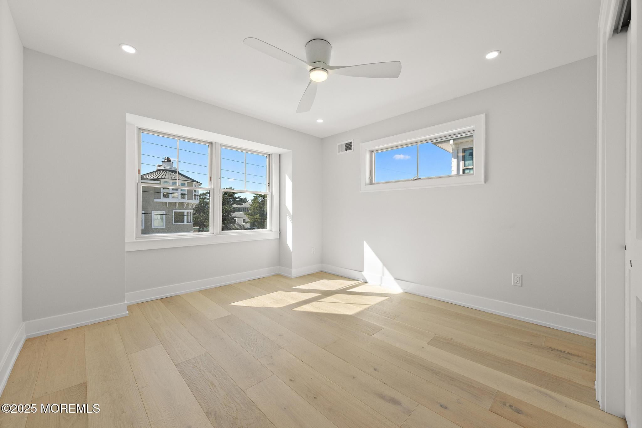 Long Beach Twp, New Jersey, 08008, United States, 6 Bedrooms Bedrooms, ,6 BathroomsBathrooms,Residential,Active,1927681