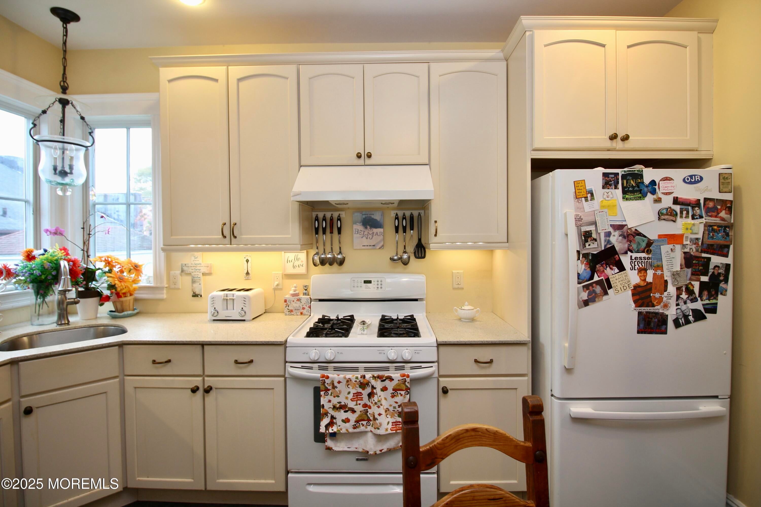 Belmar, New Jersey, 07719, United States, 3 Bedrooms Bedrooms, ,2 BathroomsBathrooms,Residential,Active,1953027