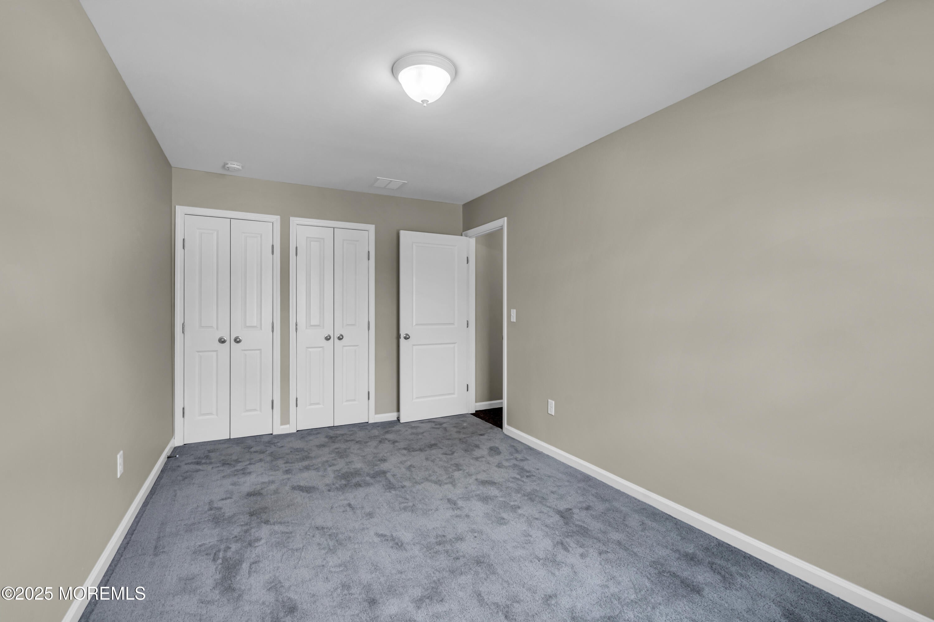 Lakewood, New Jersey, 08701, United States, 5 Bedrooms Bedrooms, ,4 BathroomsBathrooms,Residential,Active,1941365