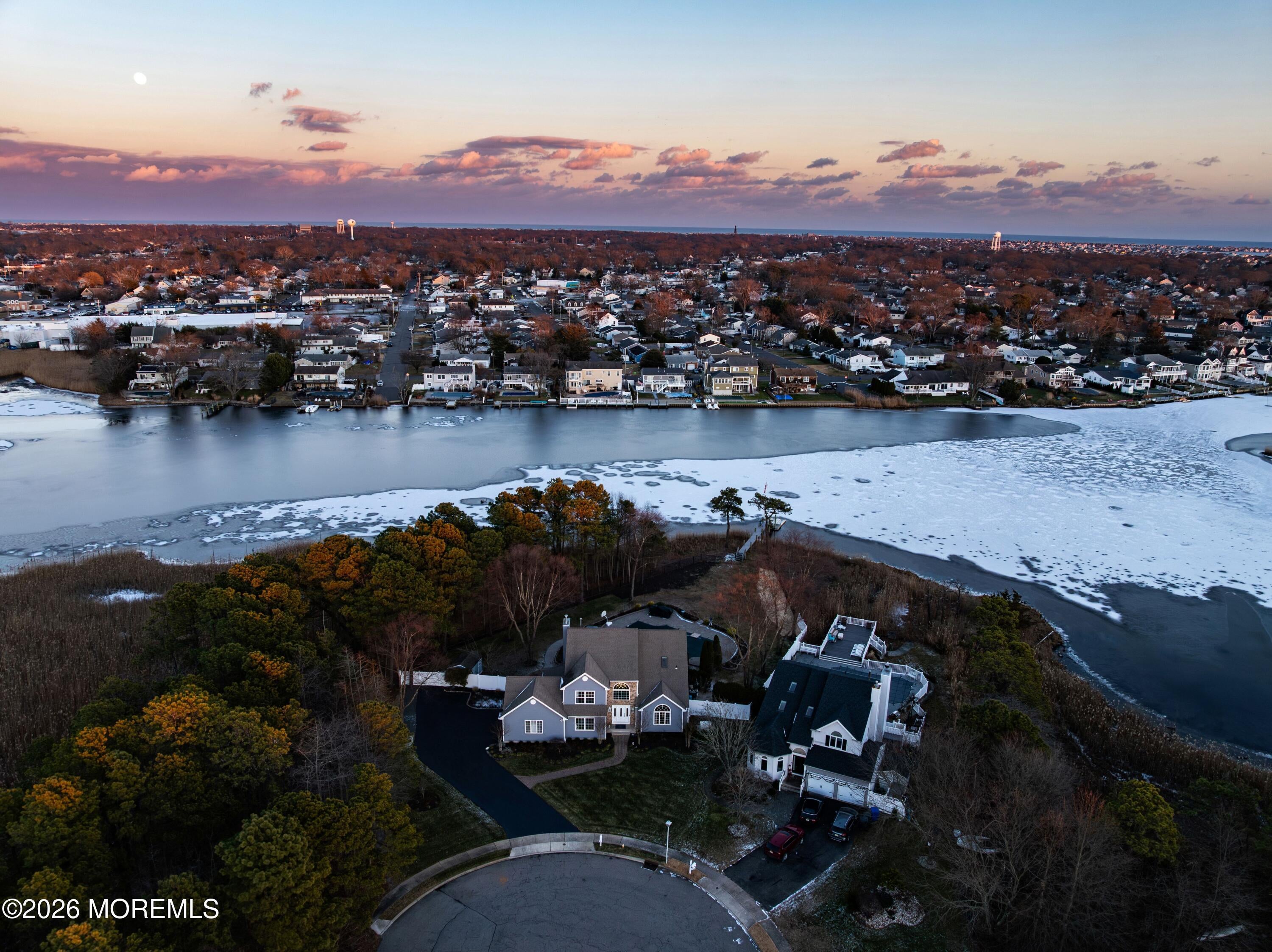 Brick, New Jersey, 08724, United States, 5 Bedrooms Bedrooms, ,3 BathroomsBathrooms,Residential,Active,2007172