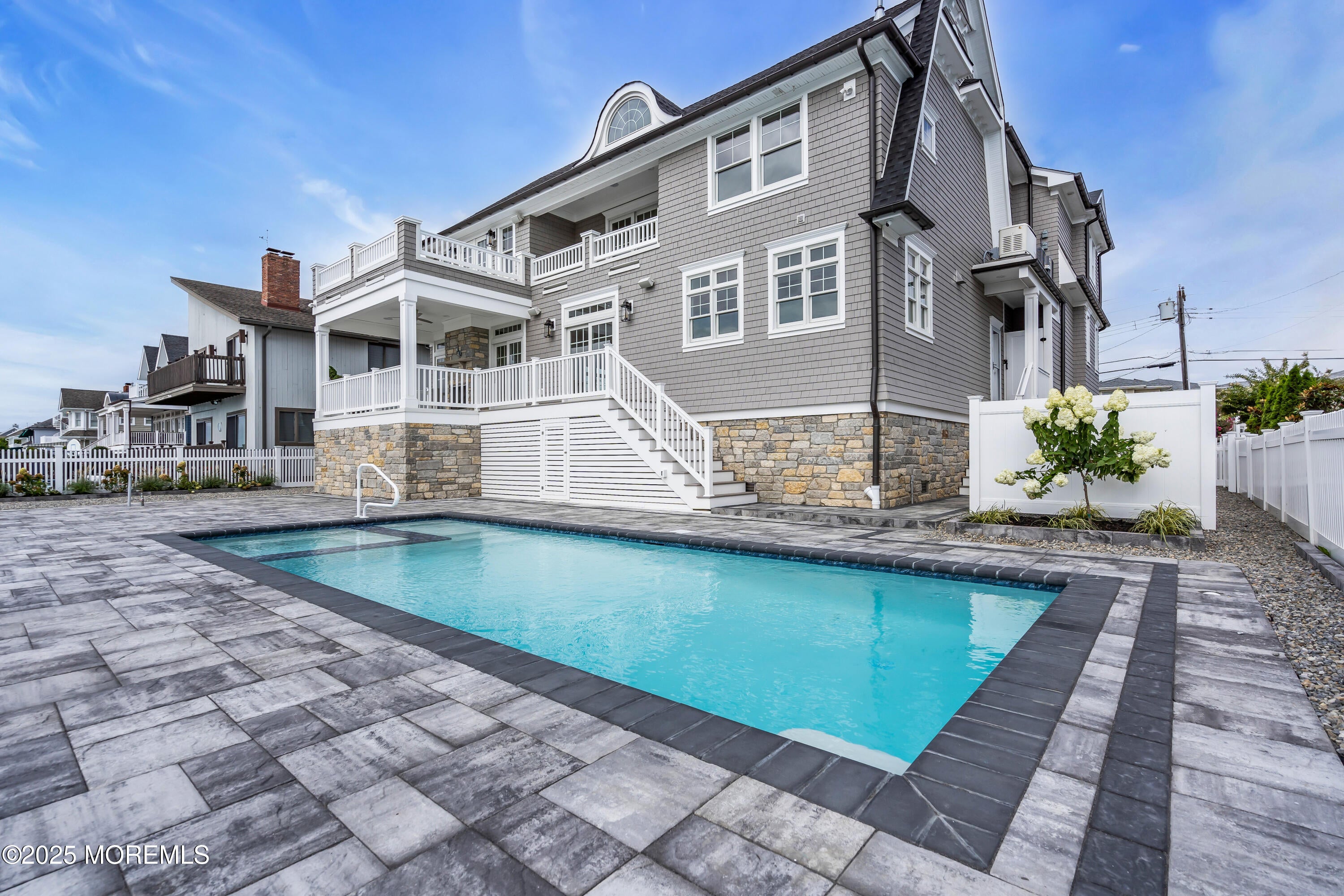 Mantoloking, New Jersey, 08738, United States, 6 Bedrooms Bedrooms, ,6 BathroomsBathrooms,Residential,Active,2006879