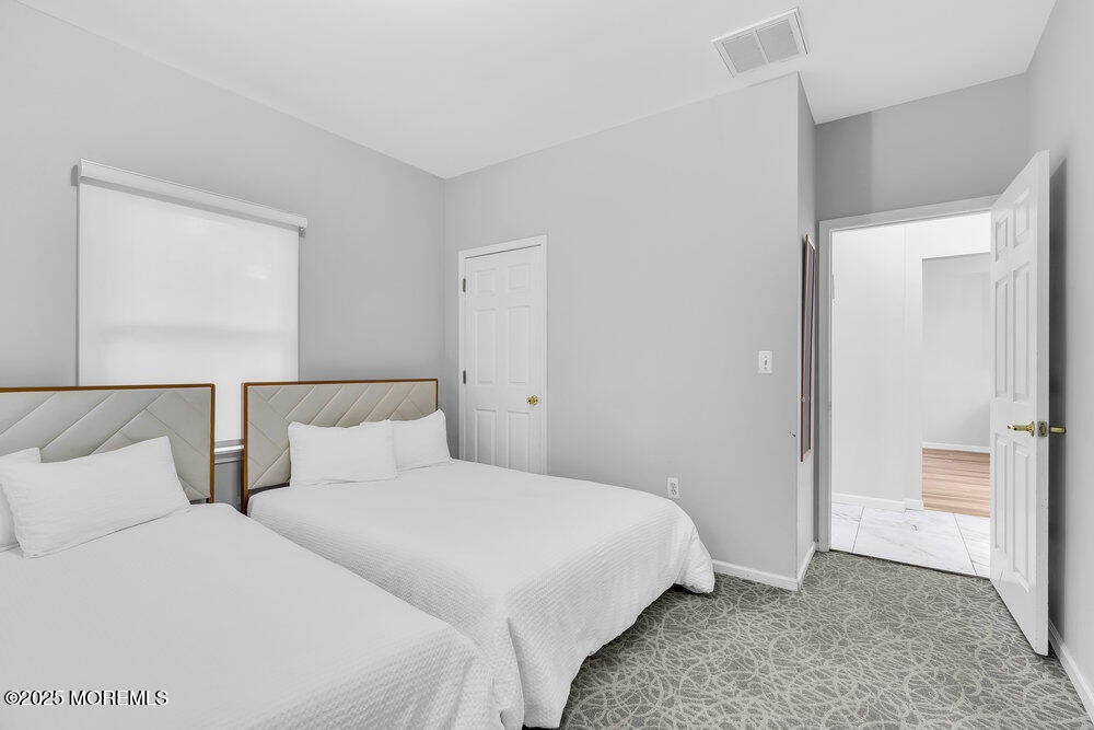 Lakewood, New Jersey, 08701, United States, 7 Bedrooms Bedrooms, ,3 BathroomsBathrooms,Residential,Active,1988790