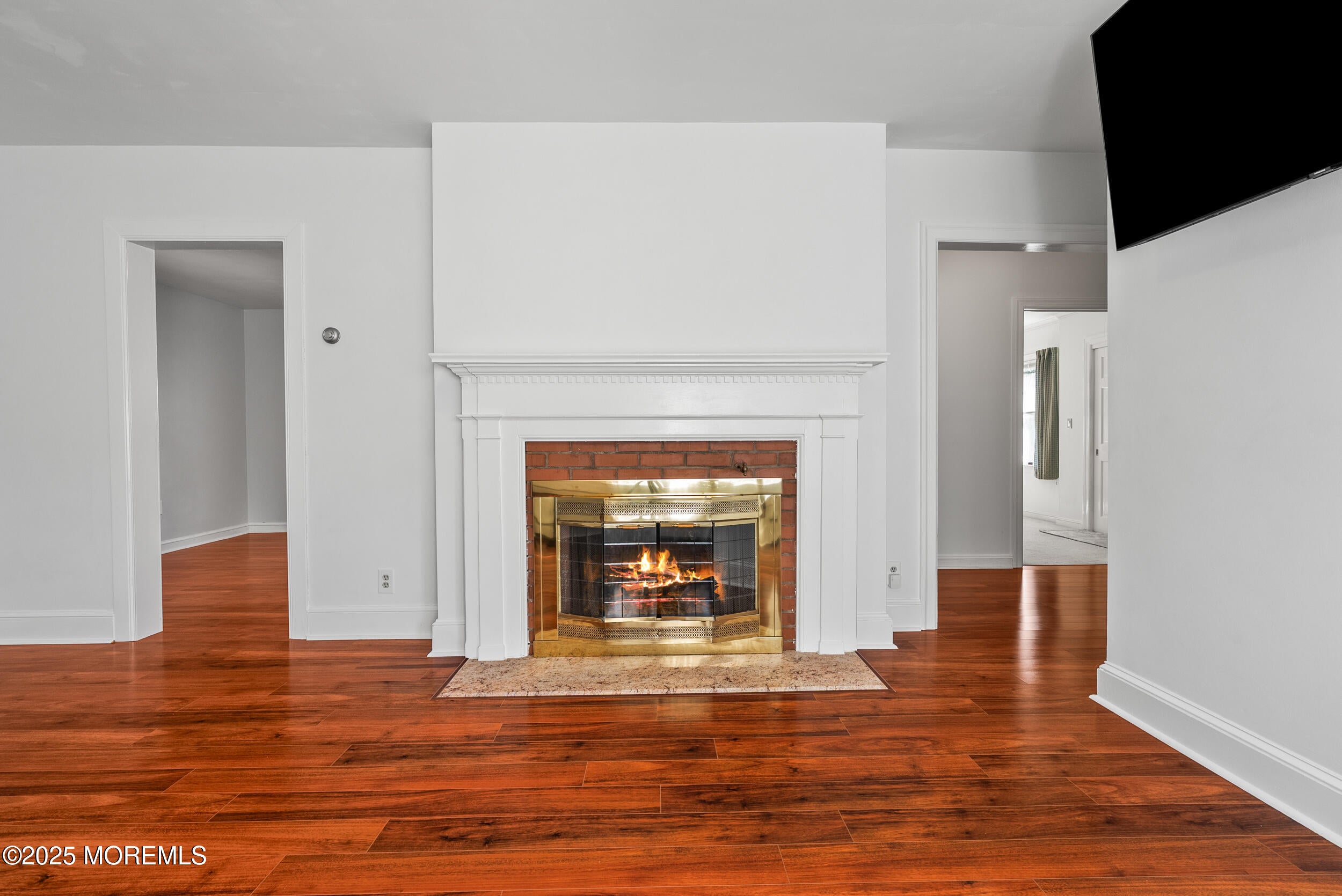 Oakhurst, New Jersey, 07755, United States, 2 Bedrooms Bedrooms, ,1 BathroomBathrooms,Residential,Active,1953714
