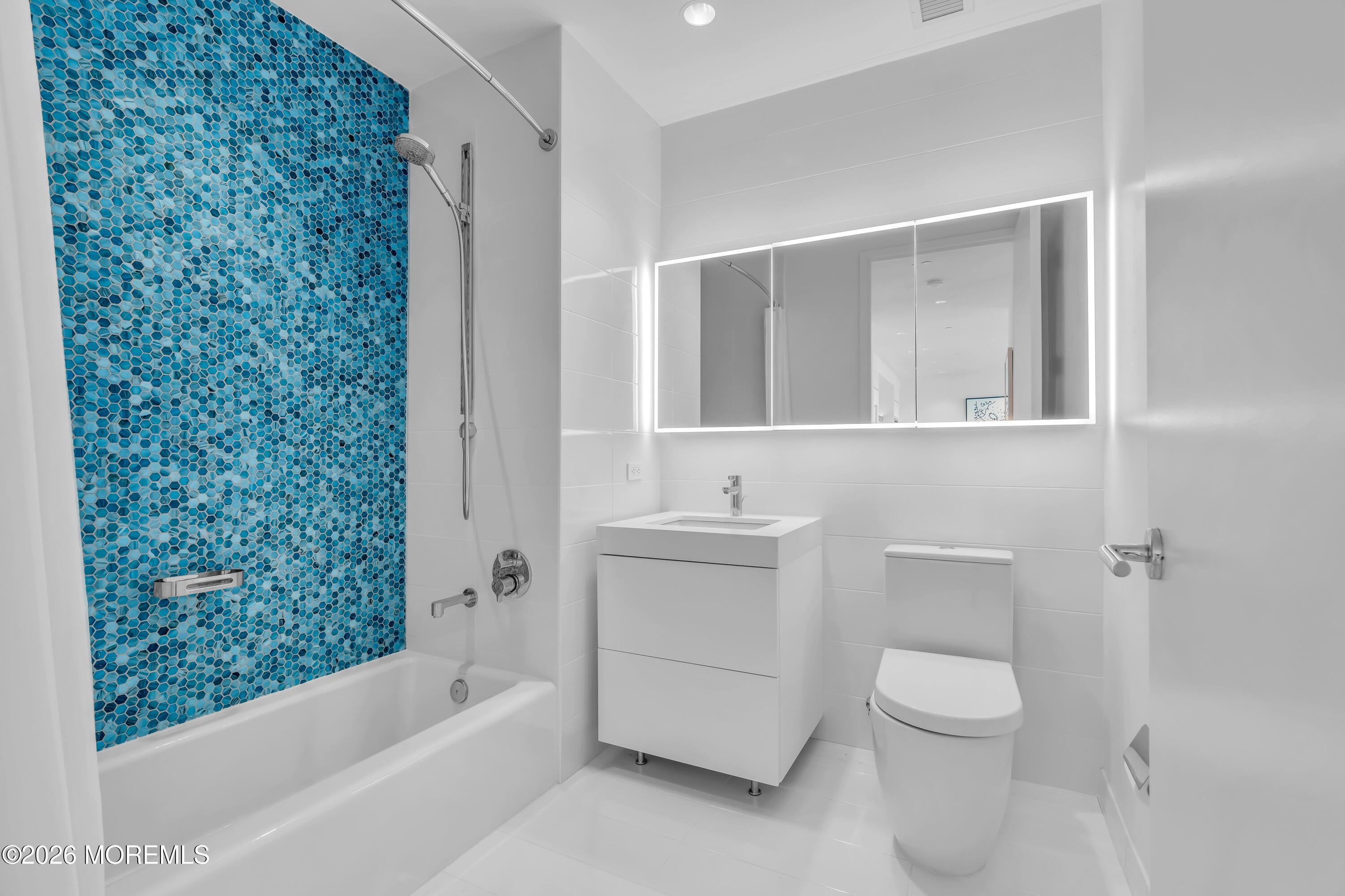 Asbury Park, New Jersey, 07712, United States, 2 Bedrooms Bedrooms, ,2 BathroomsBathrooms,Residential,Active,2007342