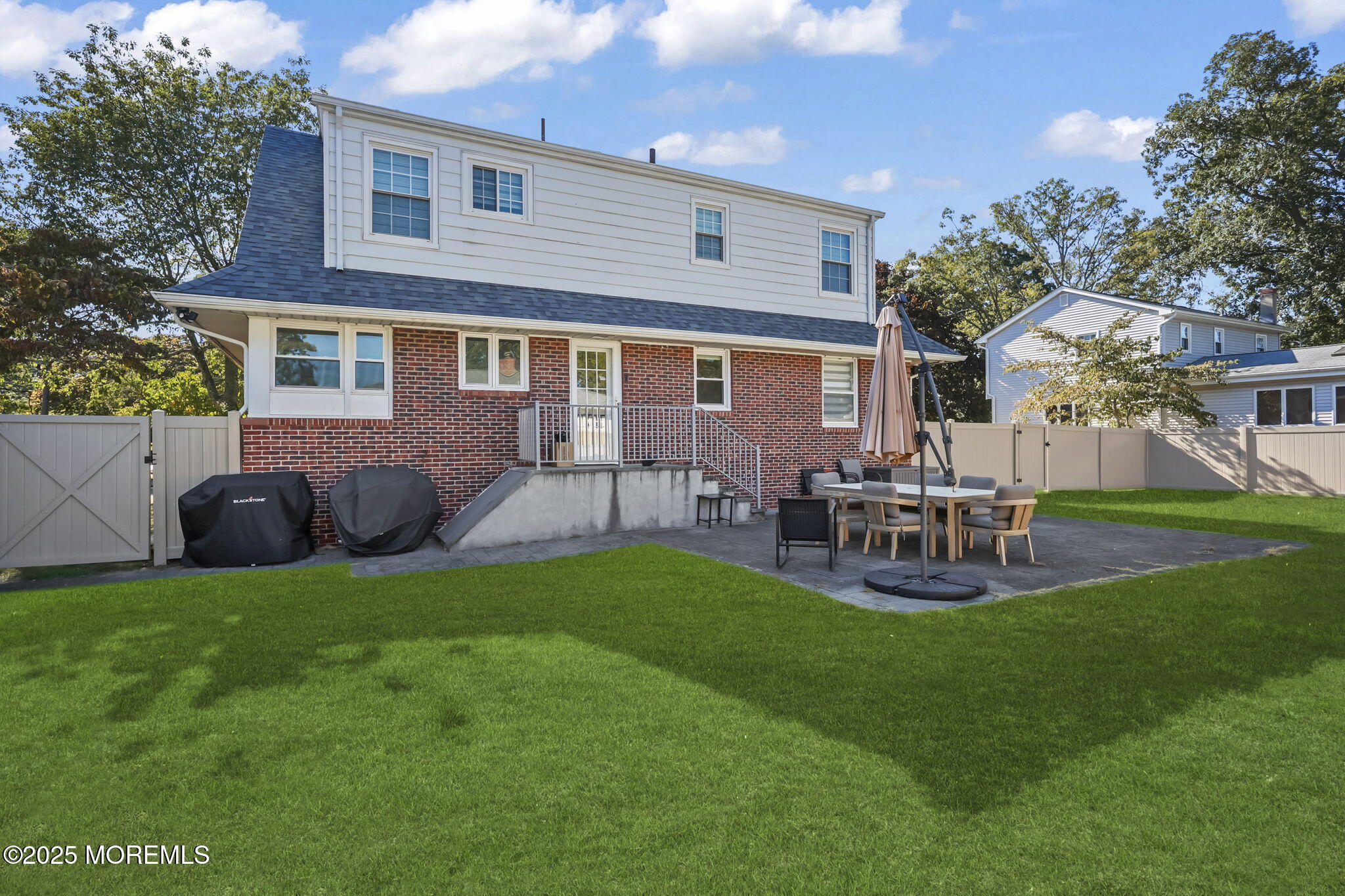 Oakhurst, New Jersey, 07755, United States, 4 Bedrooms Bedrooms, ,3 BathroomsBathrooms,Residential,Active,1941118