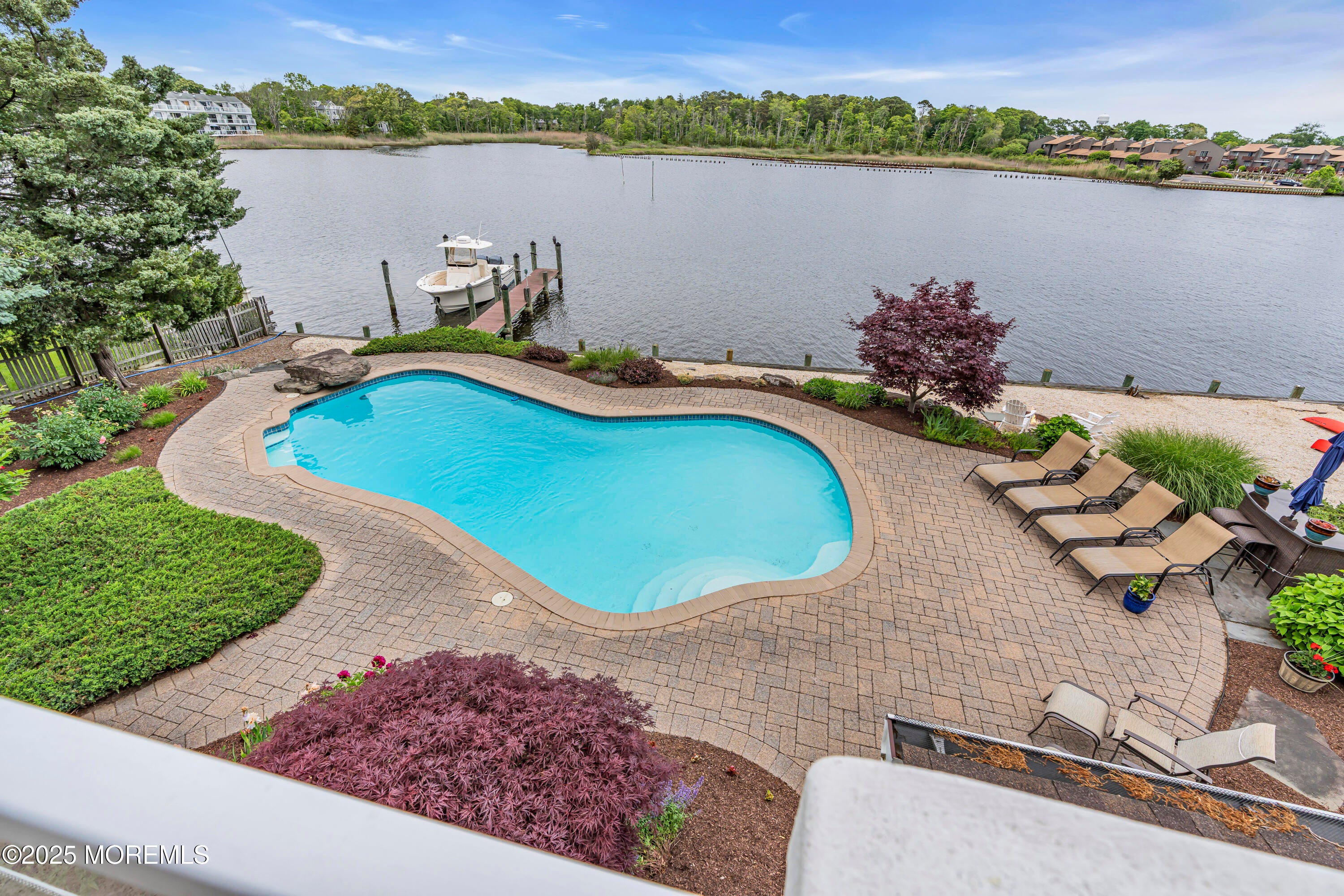 Brick, New Jersey, 08724, United States, 5 Bedrooms Bedrooms, ,3 BathroomsBathrooms,Residential,Pending,1829918