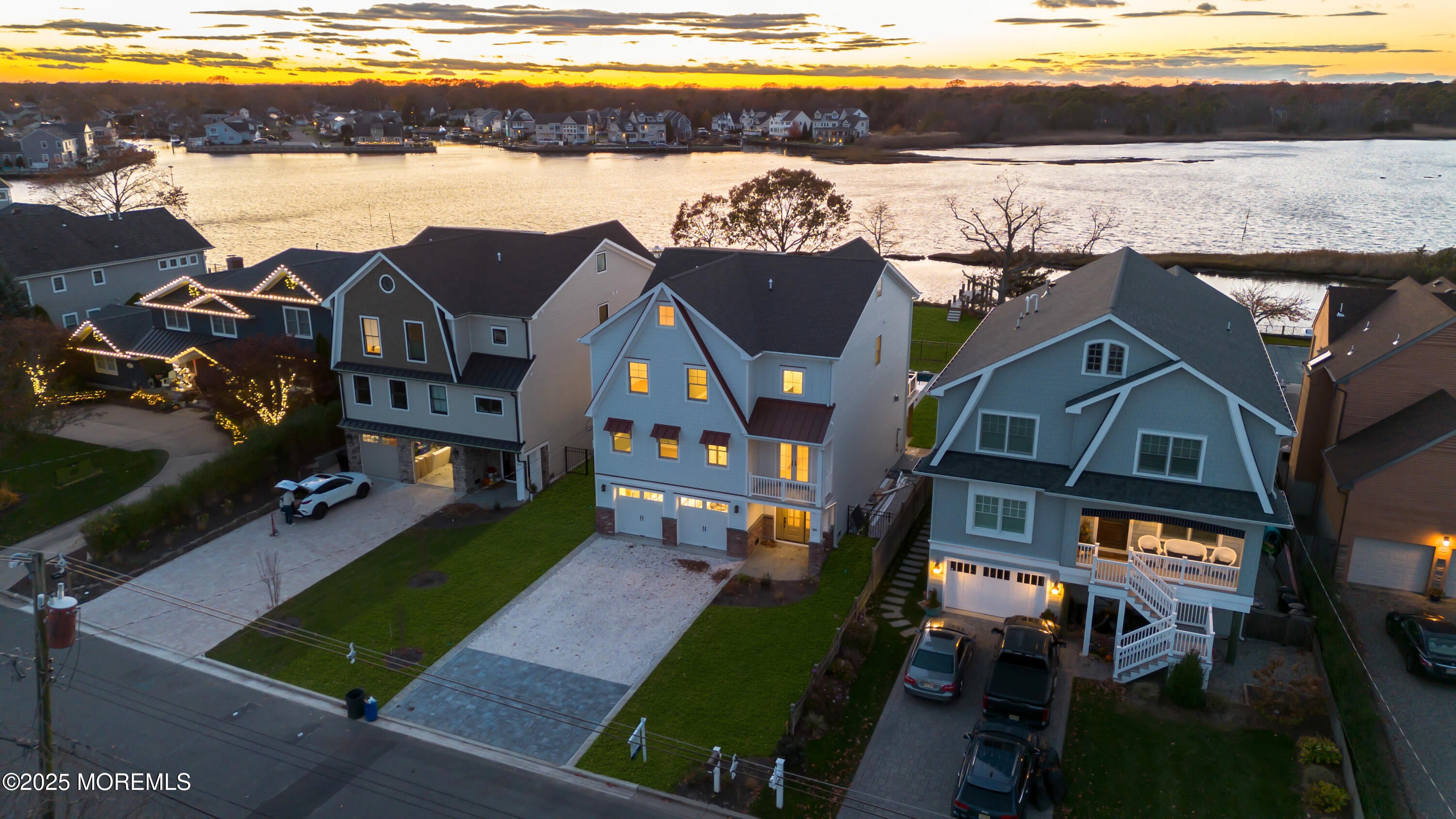 Point Pleasant, New Jersey, 08742, United States, 5 Bedrooms Bedrooms, ,4 BathroomsBathrooms,Residential,Active,1992294