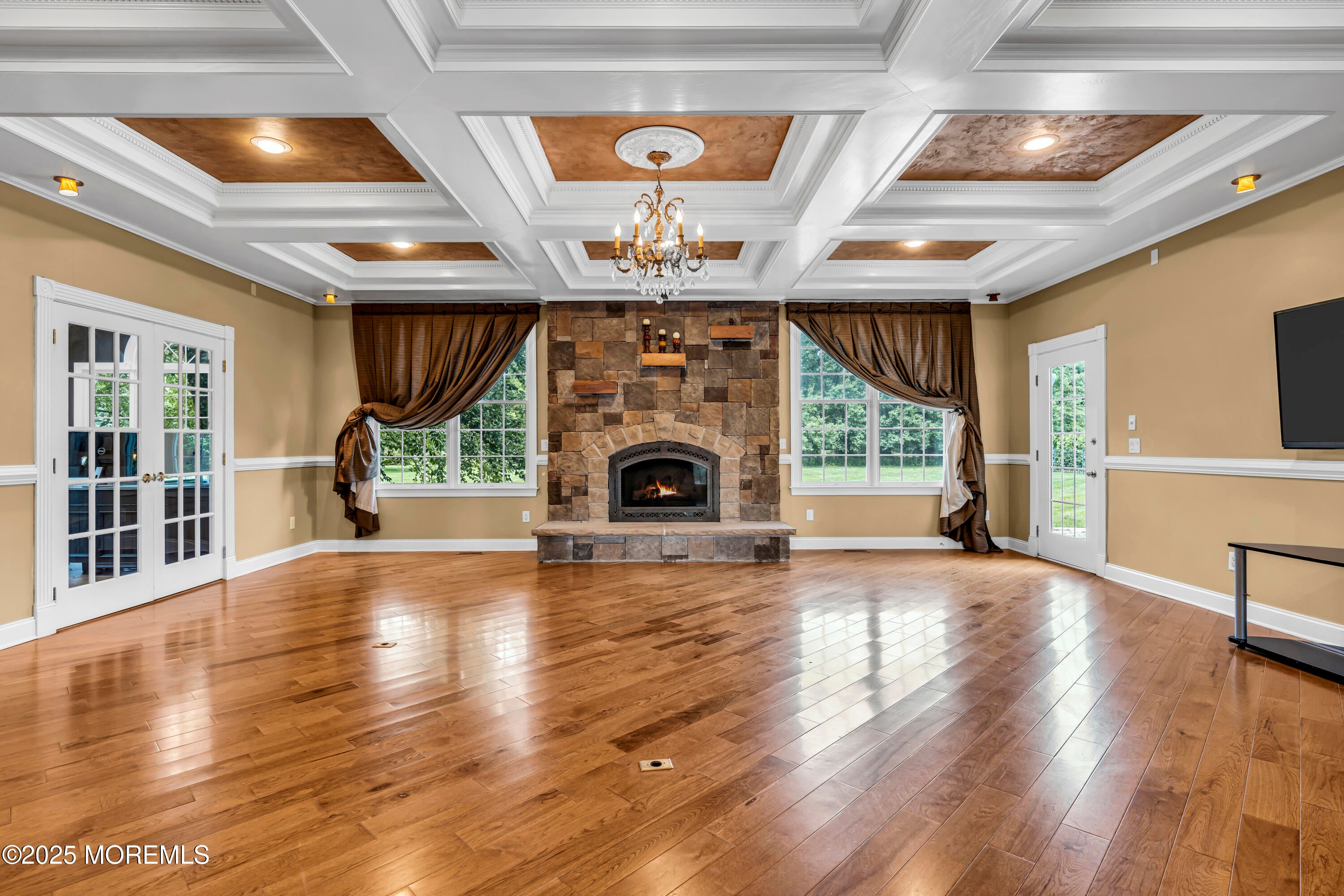 Farmingdale, New Jersey, 07727, United States, 4 Bedrooms Bedrooms, ,5 BathroomsBathrooms,Residential,Active,1868149