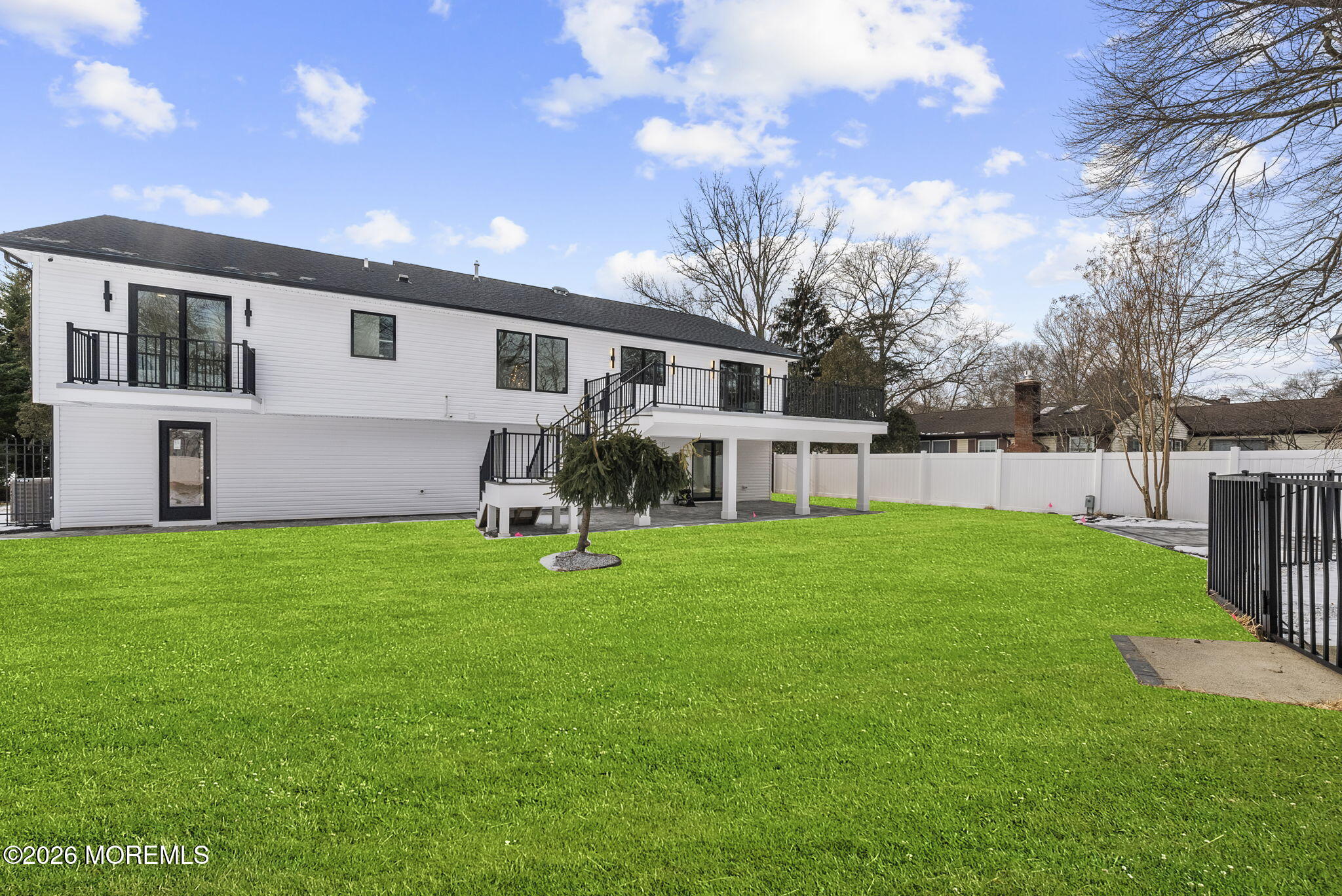 Marlboro, New Jersey, 07746, United States, 5 Bedrooms Bedrooms, ,3 BathroomsBathrooms,Residential,Active,2015483