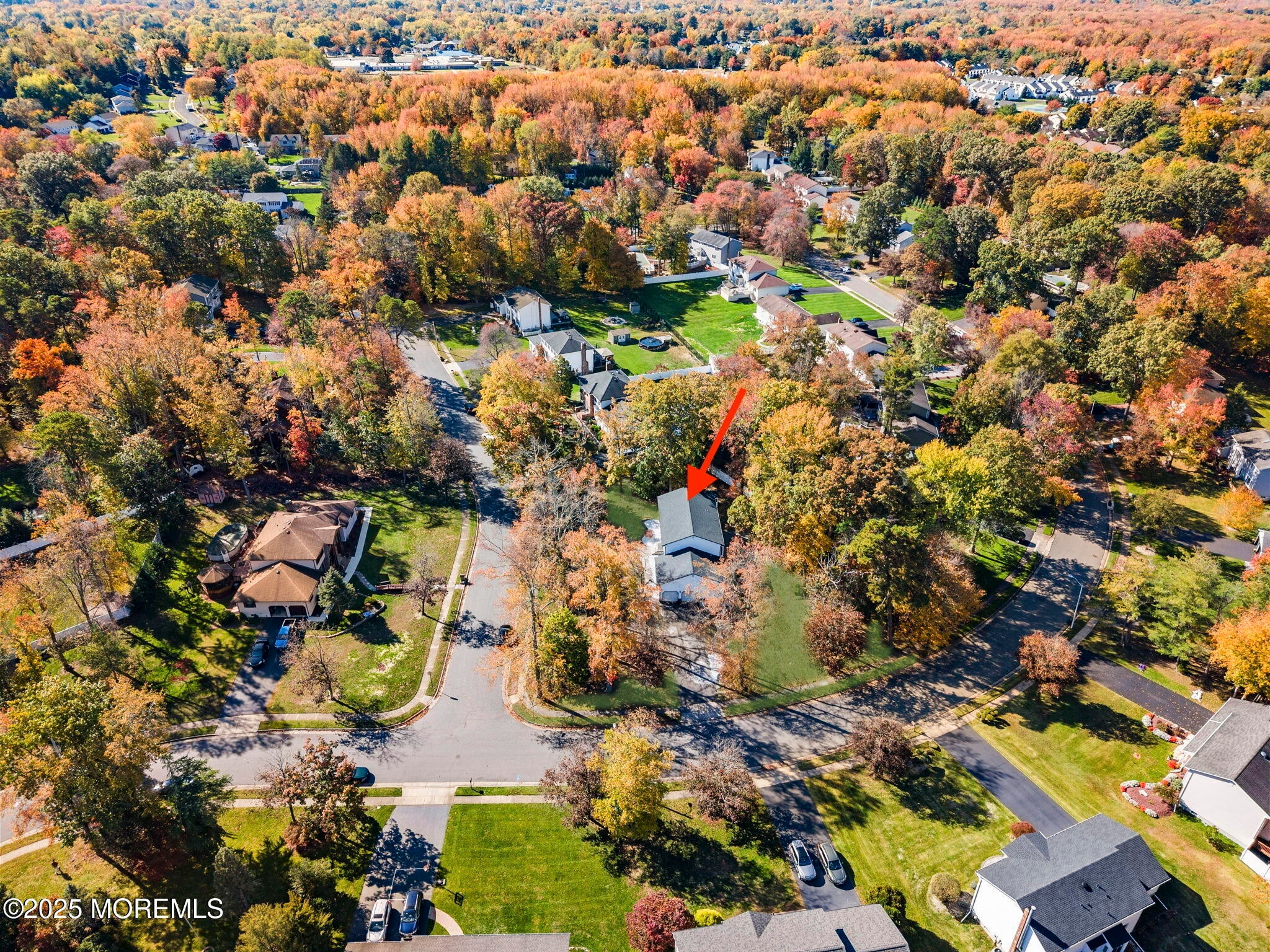 Manalapan, New Jersey, 07726, United States, 5 Bedrooms Bedrooms, ,4 BathroomsBathrooms,Residential,Active,1969663