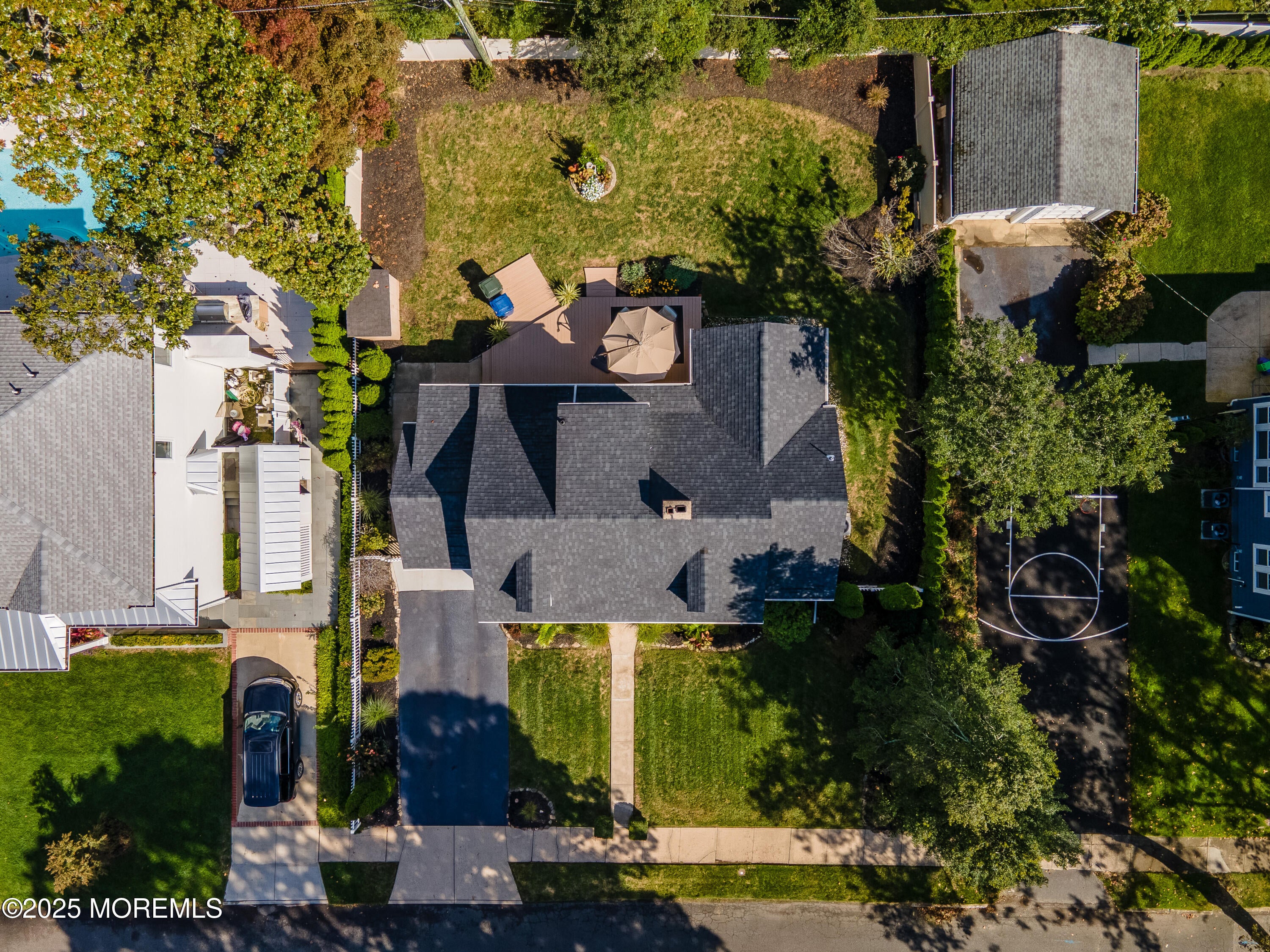 Oakhurst, New Jersey, 07755, United States, 2 Bedrooms Bedrooms, ,1 BathroomBathrooms,Residential,Active,1953714