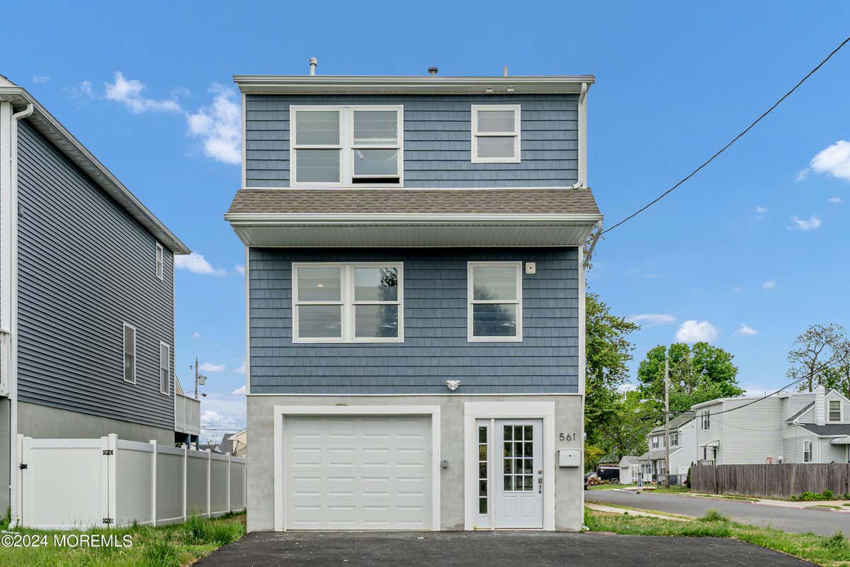 561 SYDNEY AVE, UNION BEACH, NJ 07735, photo 1 of 25