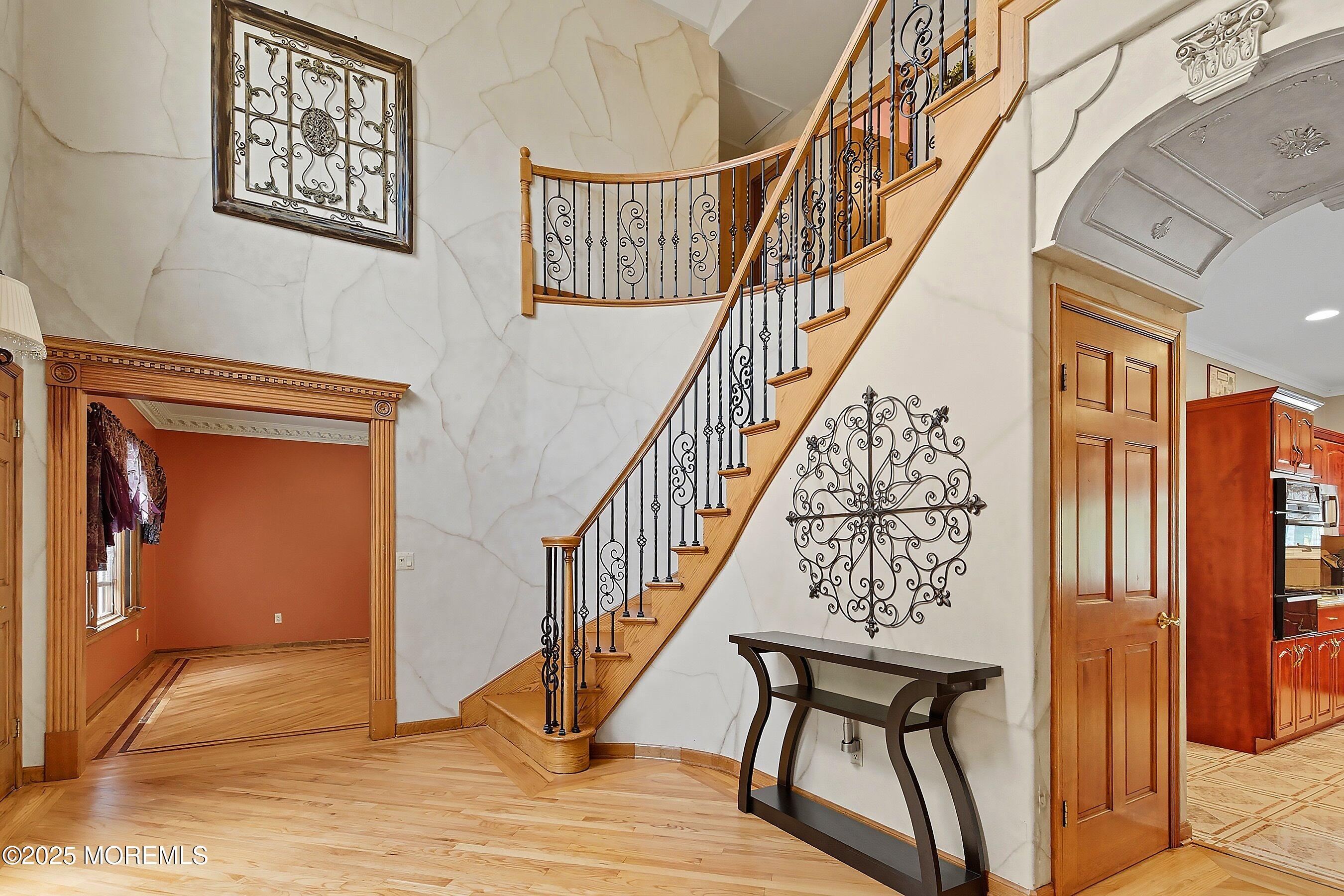 Manalapan, New Jersey, 07726, United States, 5 Bedrooms Bedrooms, ,3 BathroomsBathrooms,Residential,Active,1952450